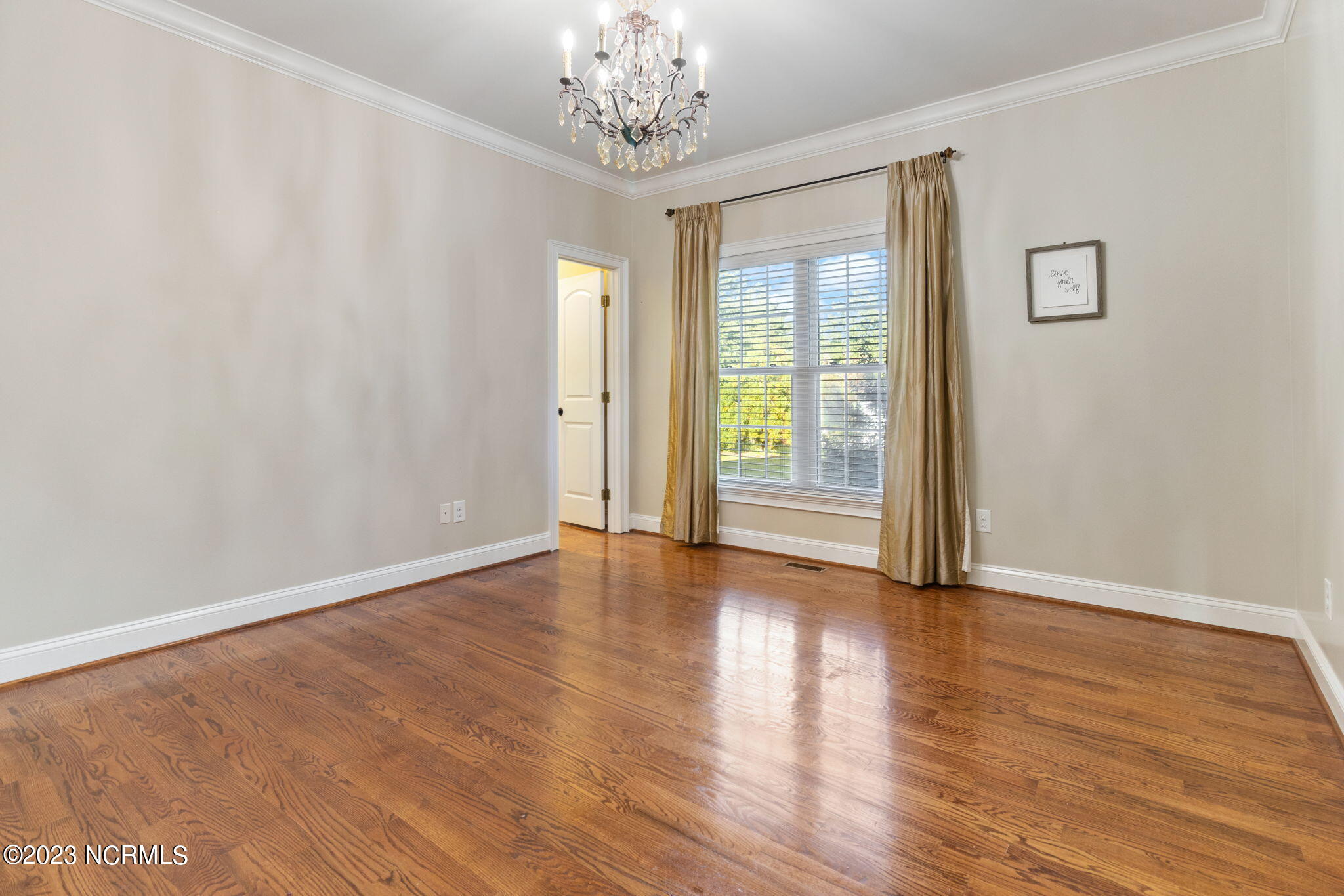 5411 White Oak Drive