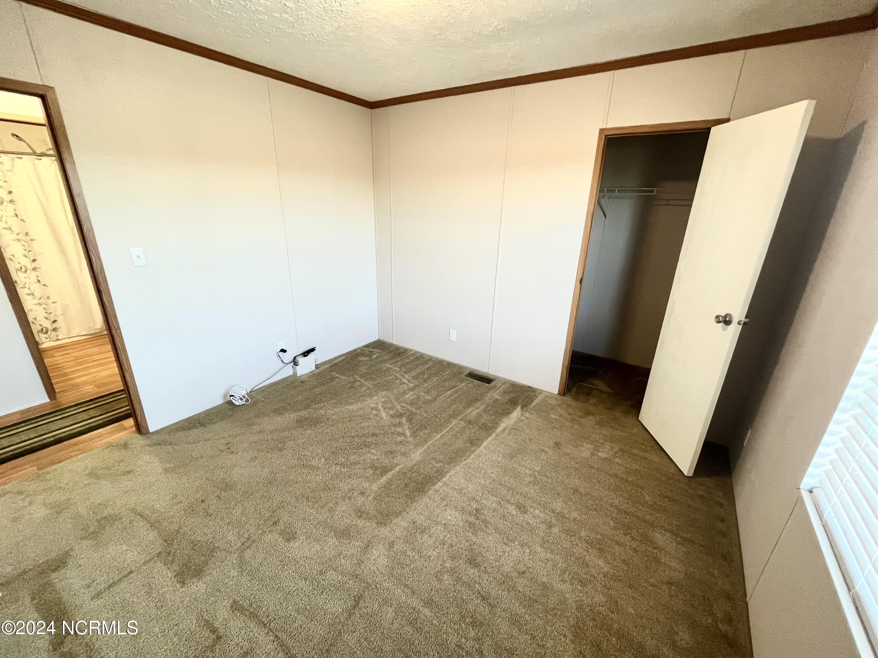 6943 Twisted Hickory Road