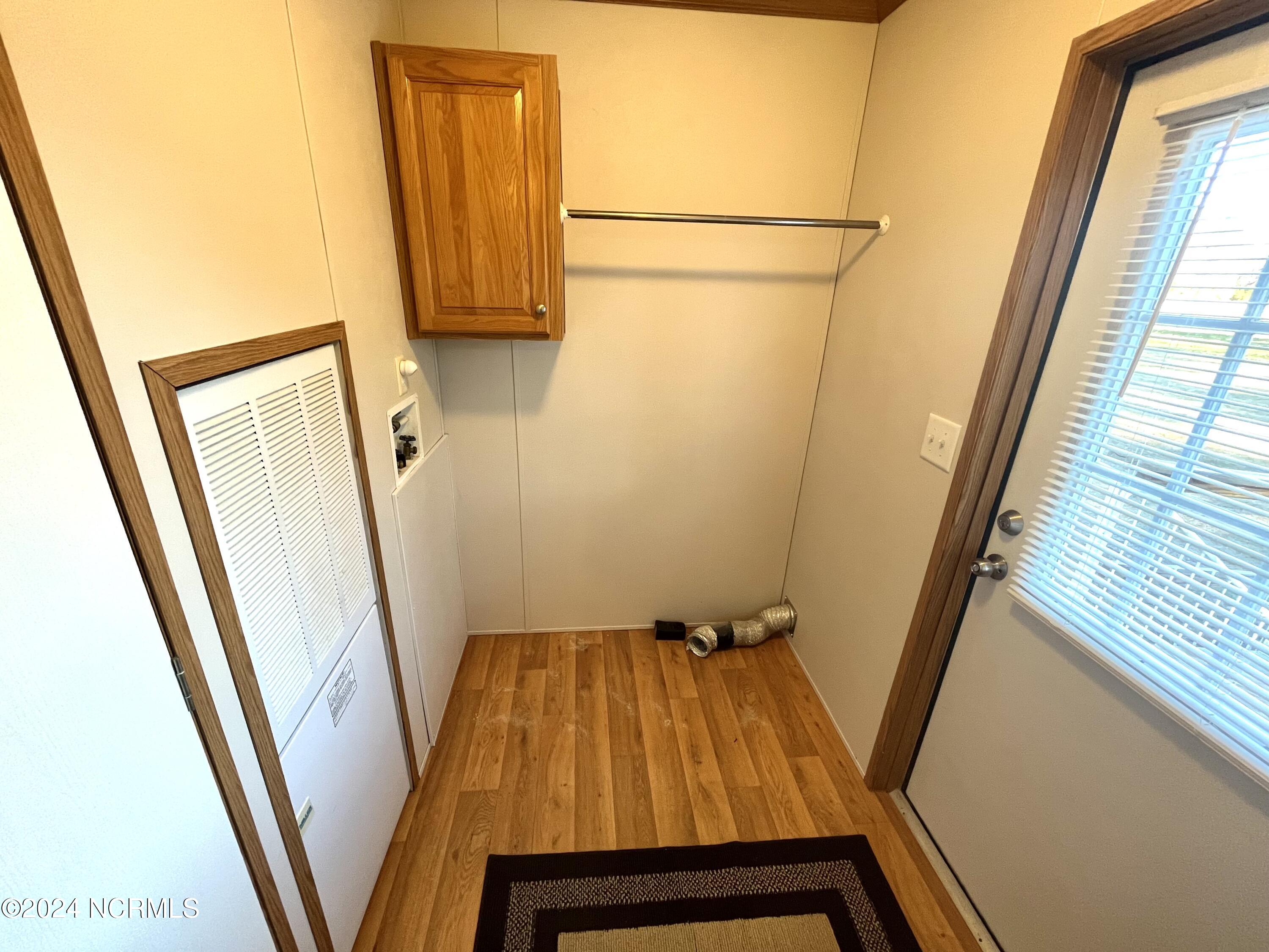 6943 Twisted Hickory Road