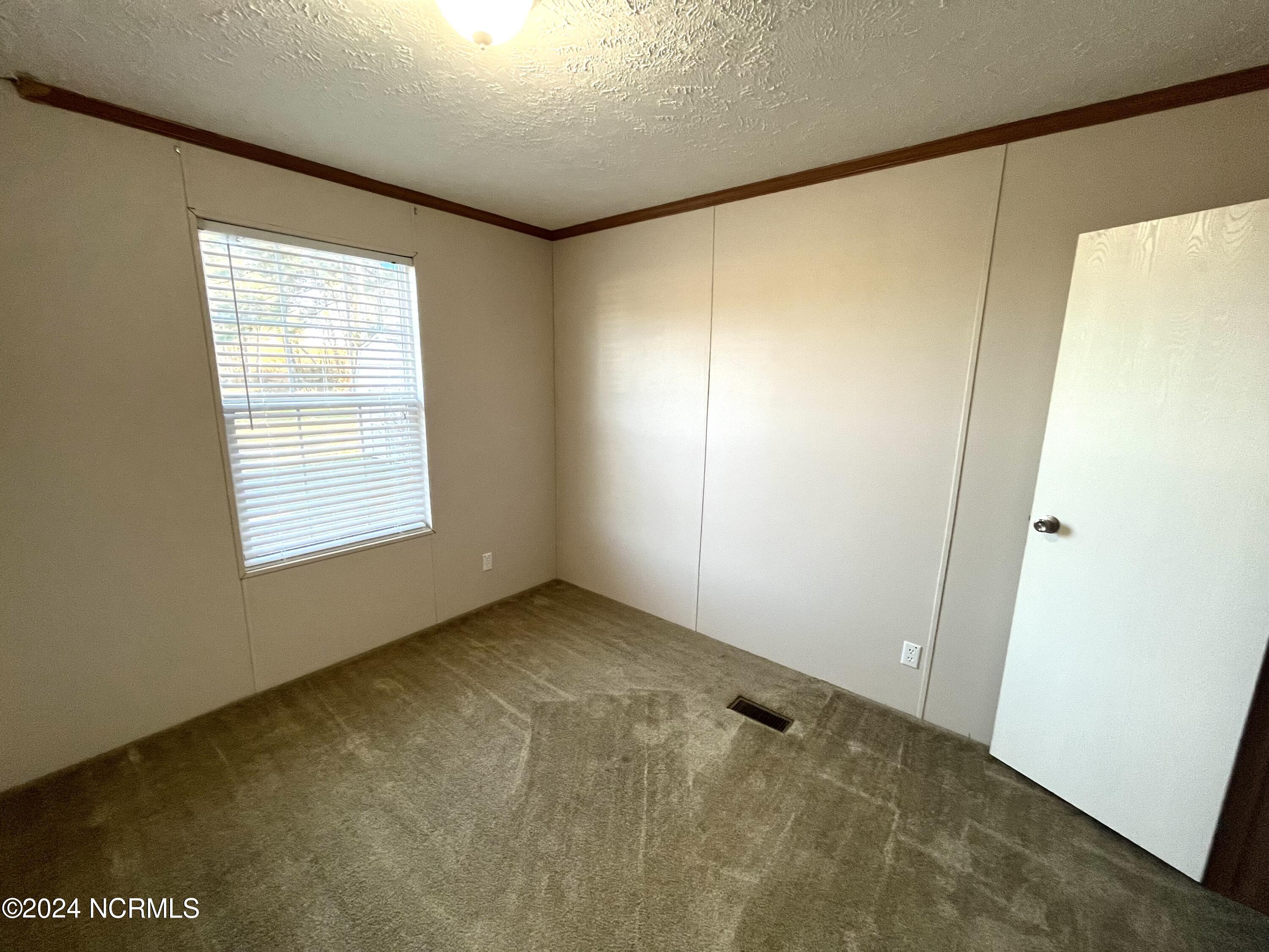 6943 Twisted Hickory Road