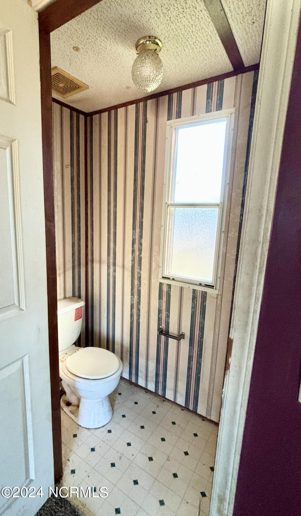 8128 Twisted Hickory Road