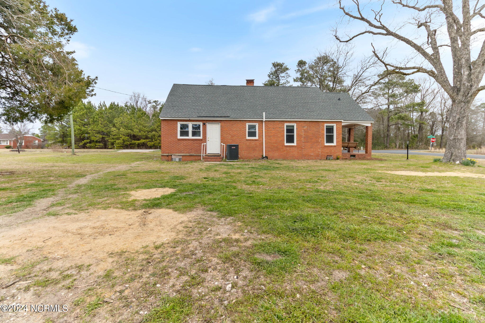 3270 Twisted Hickory Road