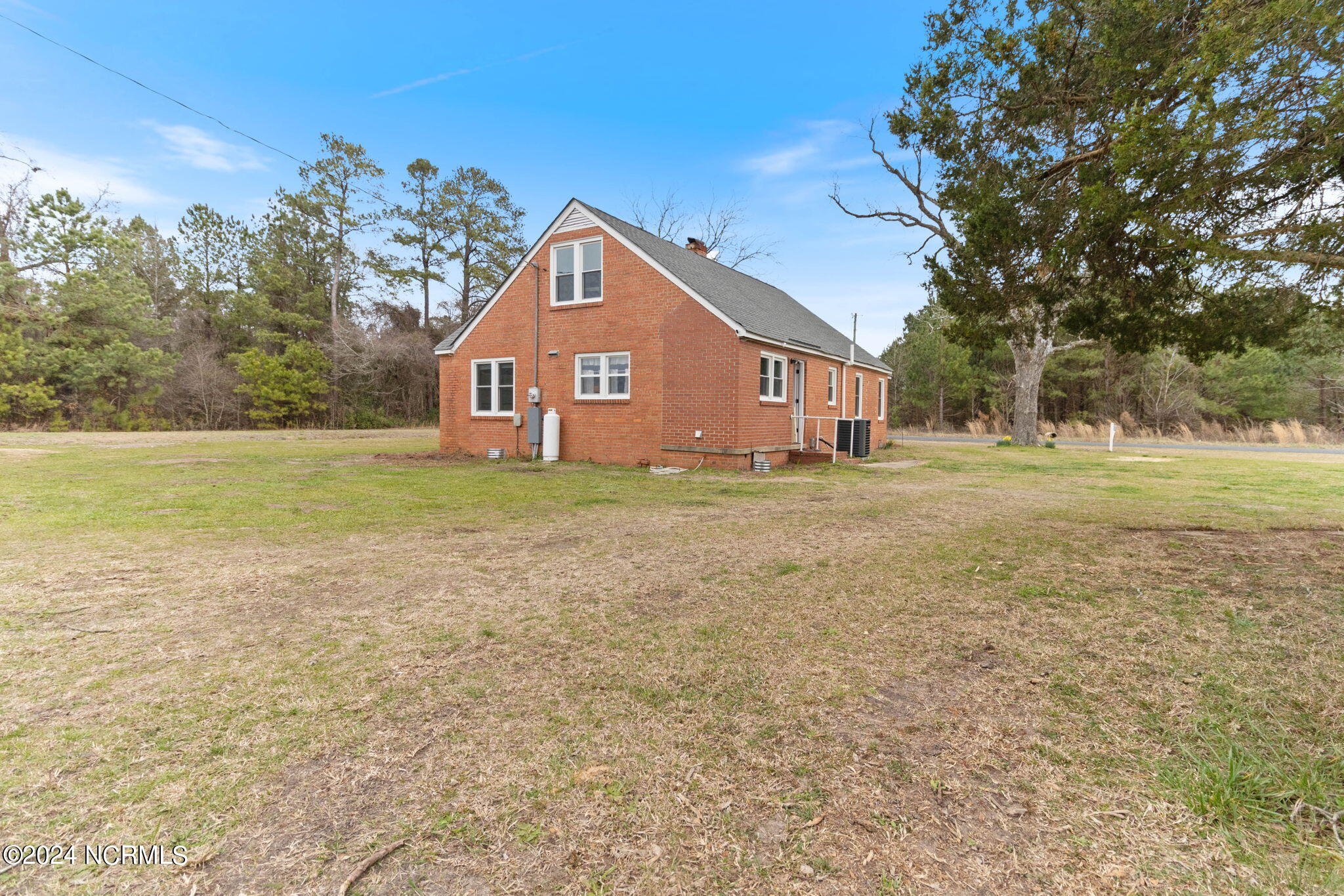 3270 Twisted Hickory Road