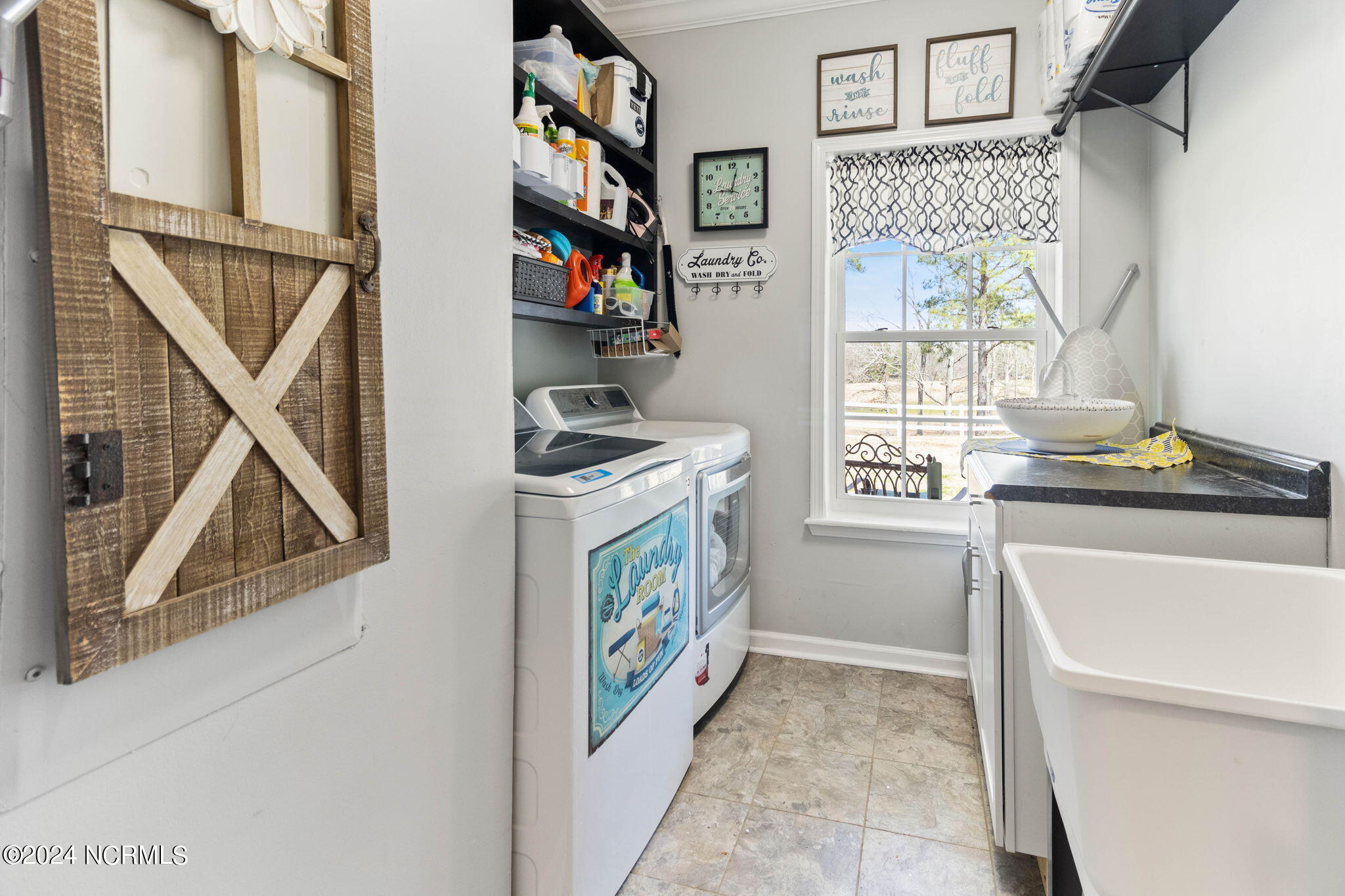 2356 Nc 211 Highway E