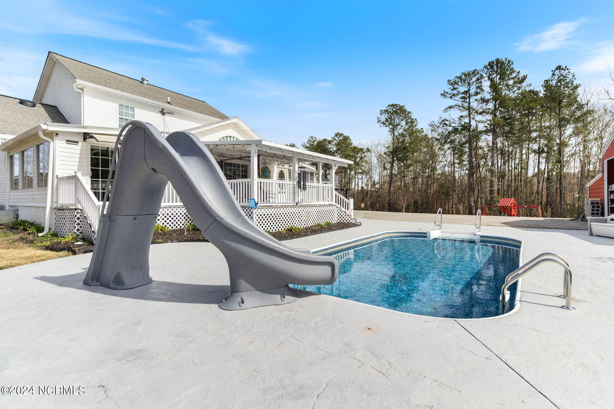 2356 Nc 211 Highway E