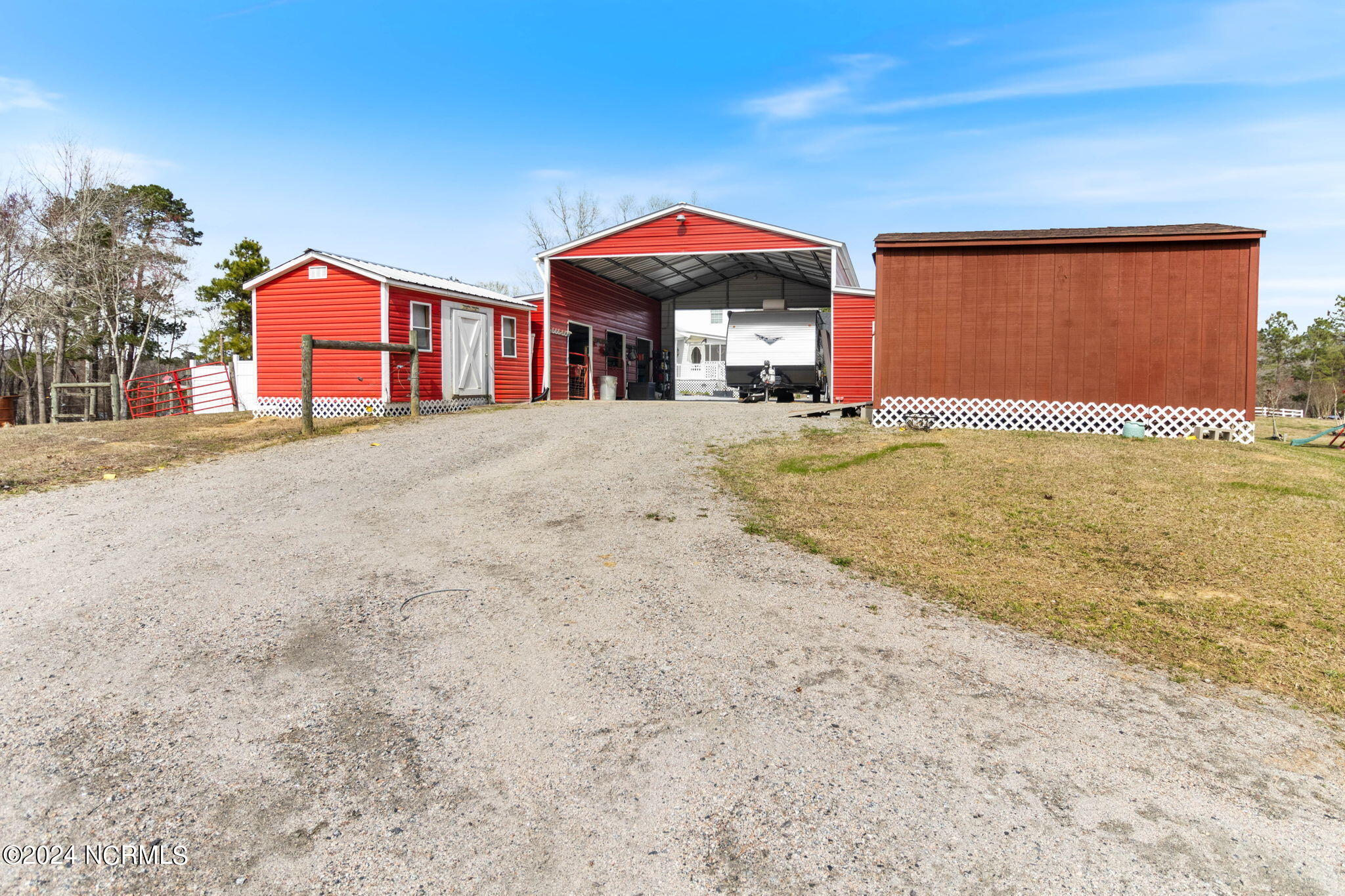 2356 Nc 211 Highway E