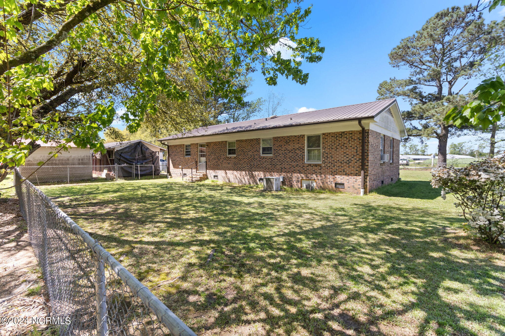 1742 Richardson Road