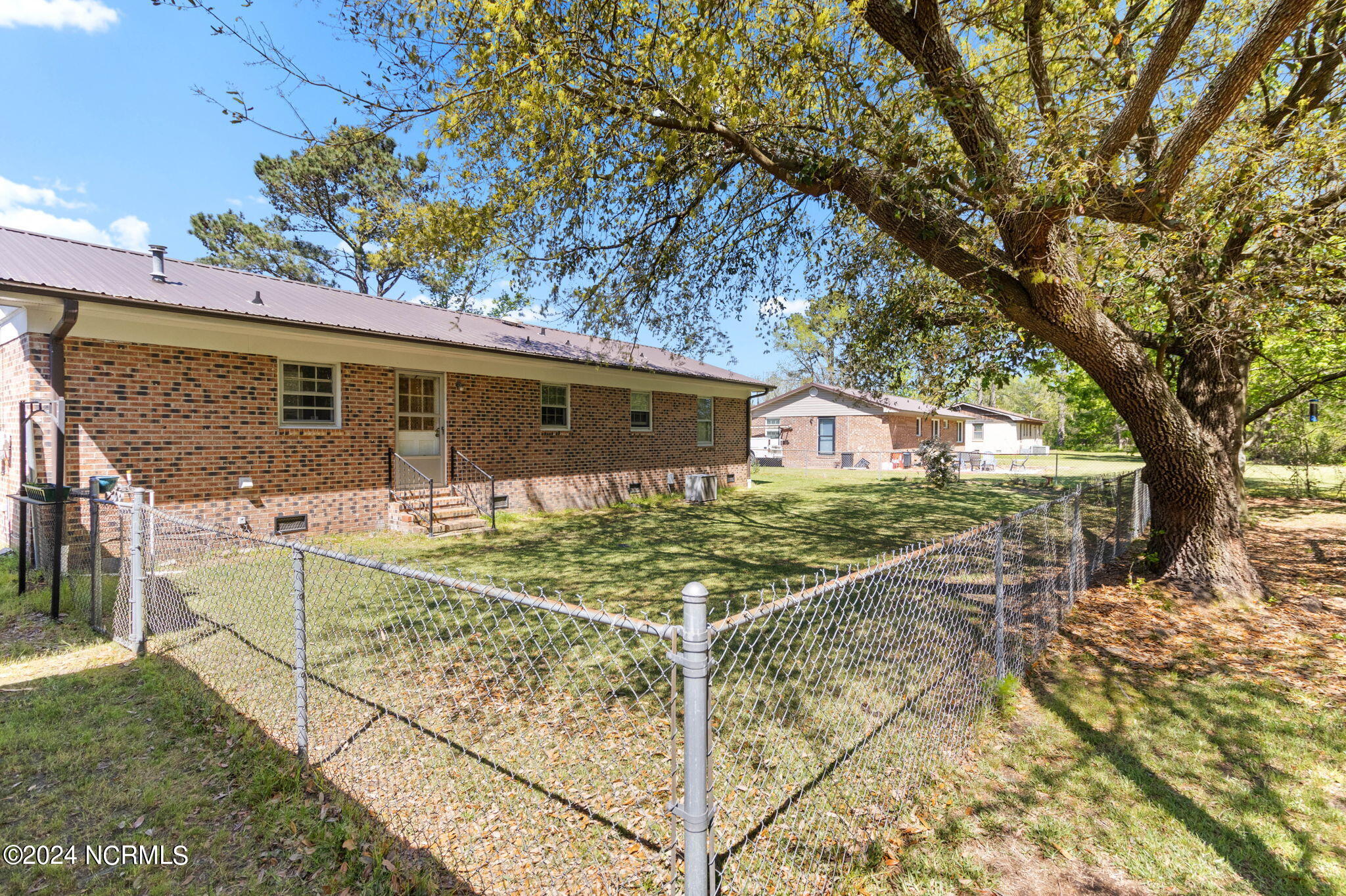 1742 Richardson Road