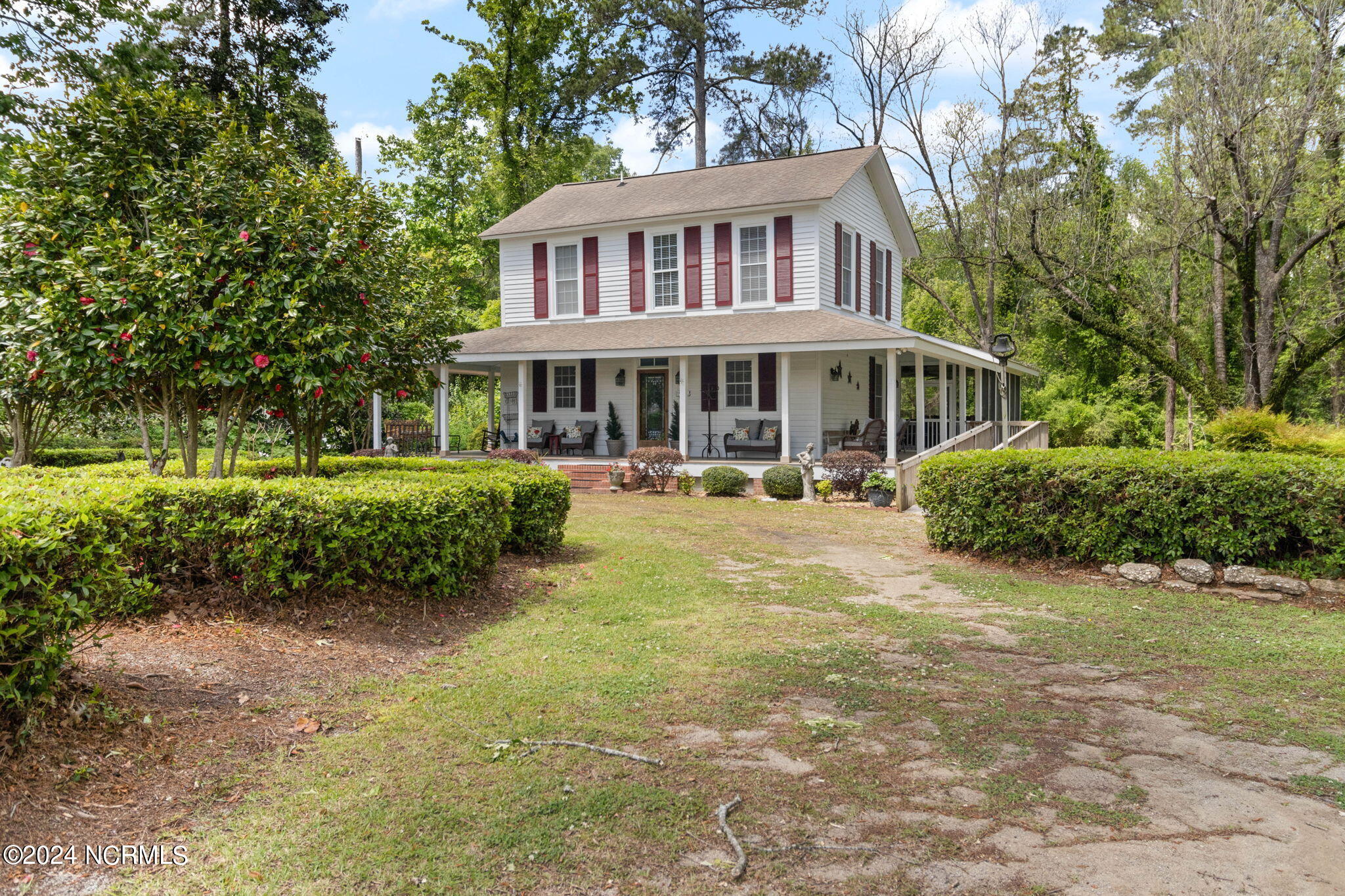 9780 College North Street