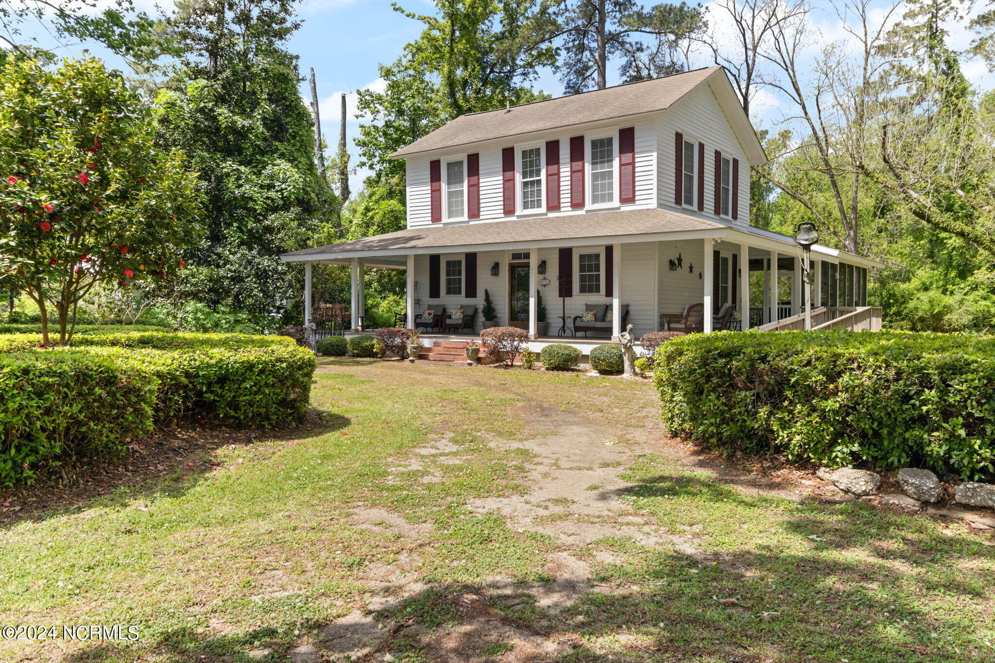 9780 College North Street