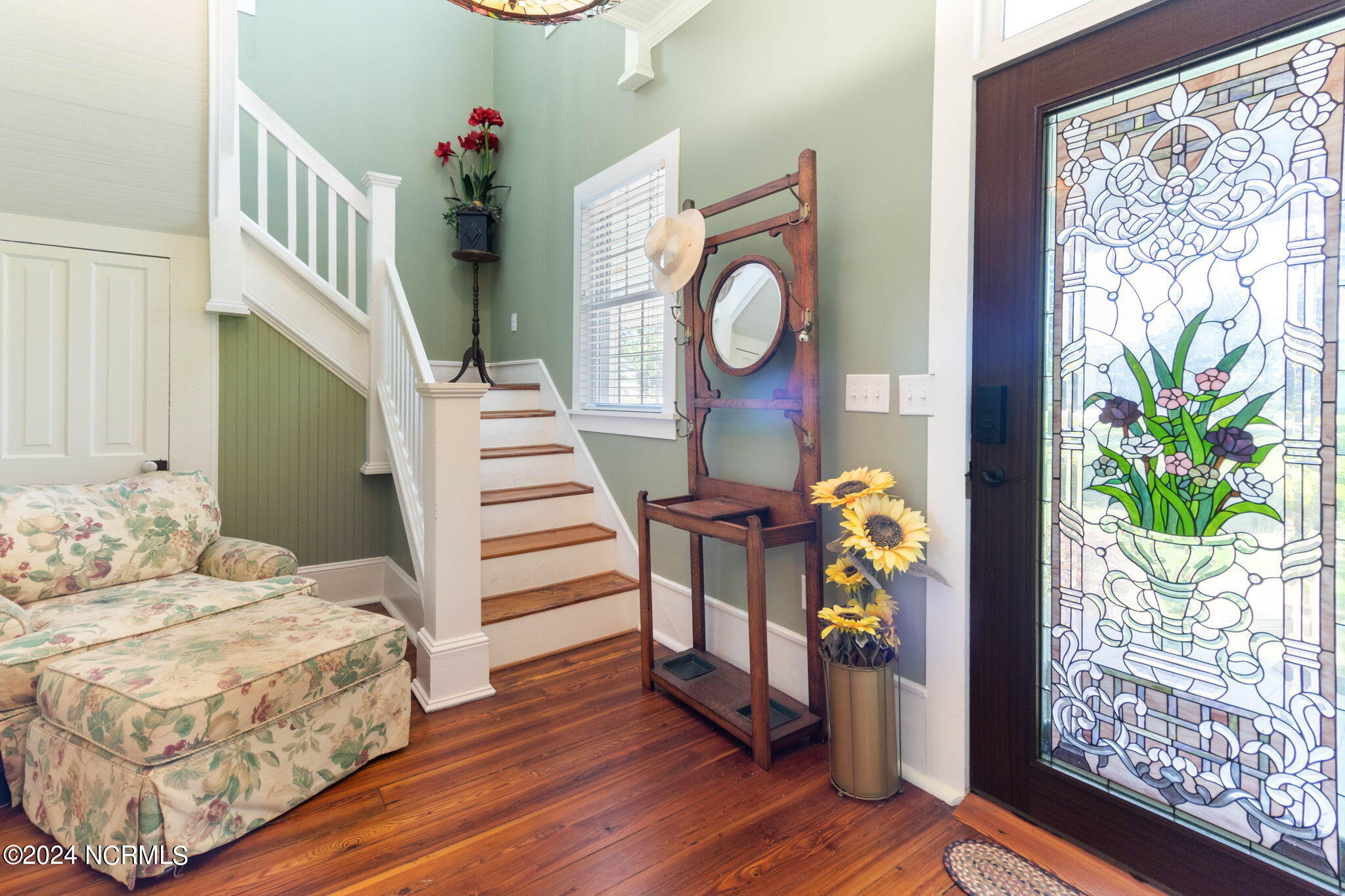 9780 College North Street