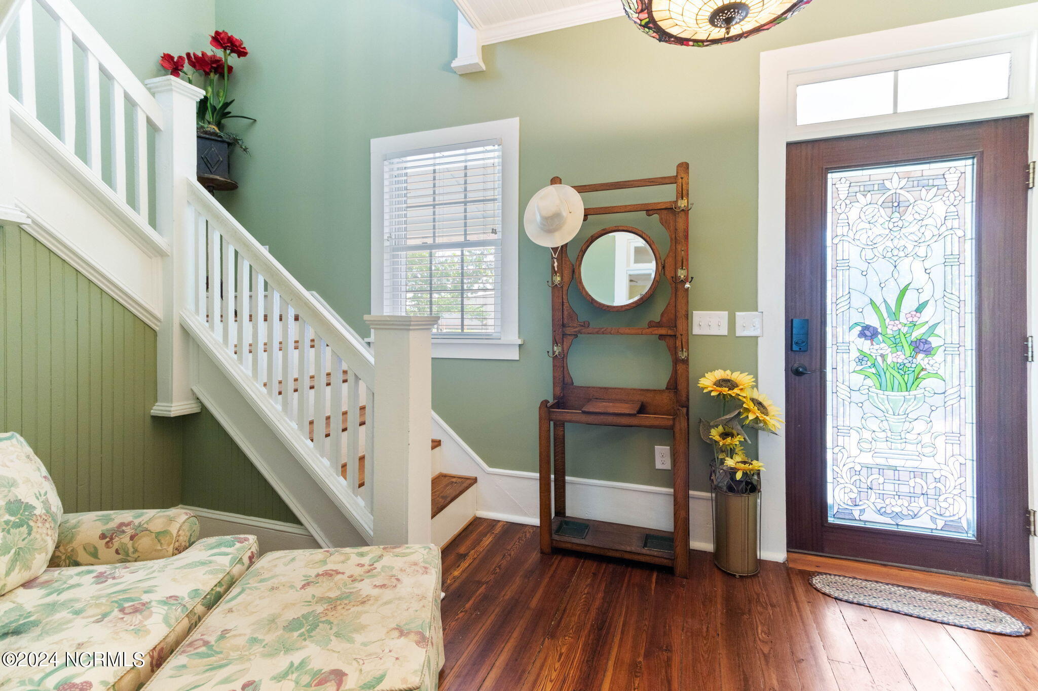 9780 College North Street