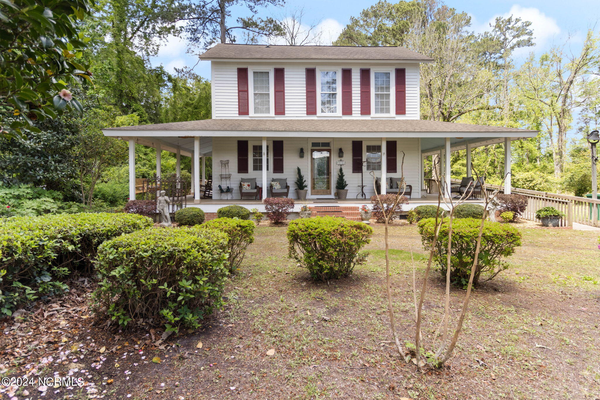 9780 College North Street