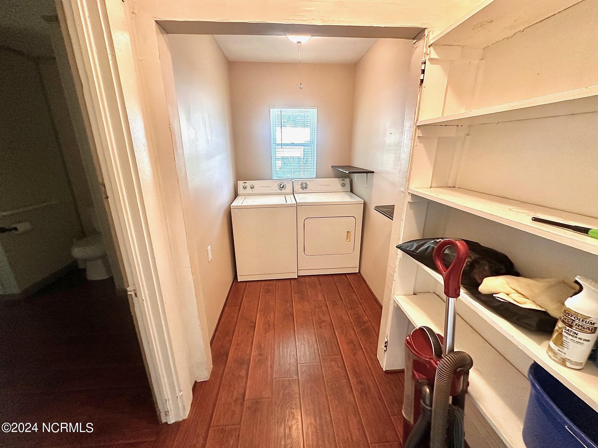 110 E Railroad Street