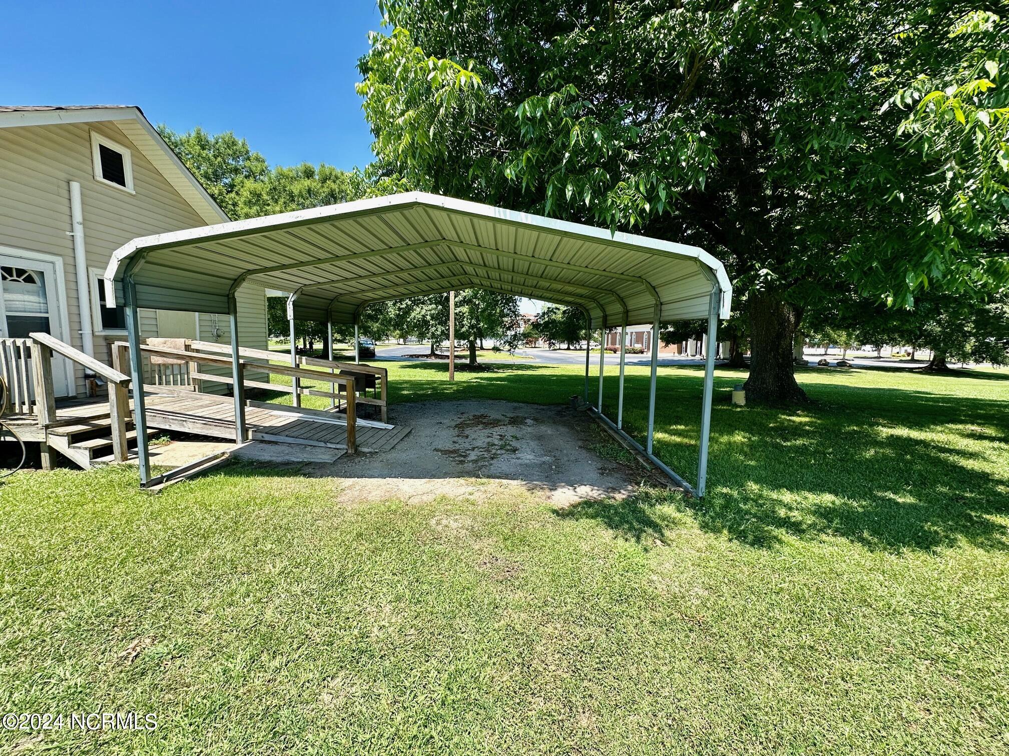 110 E Railroad Street