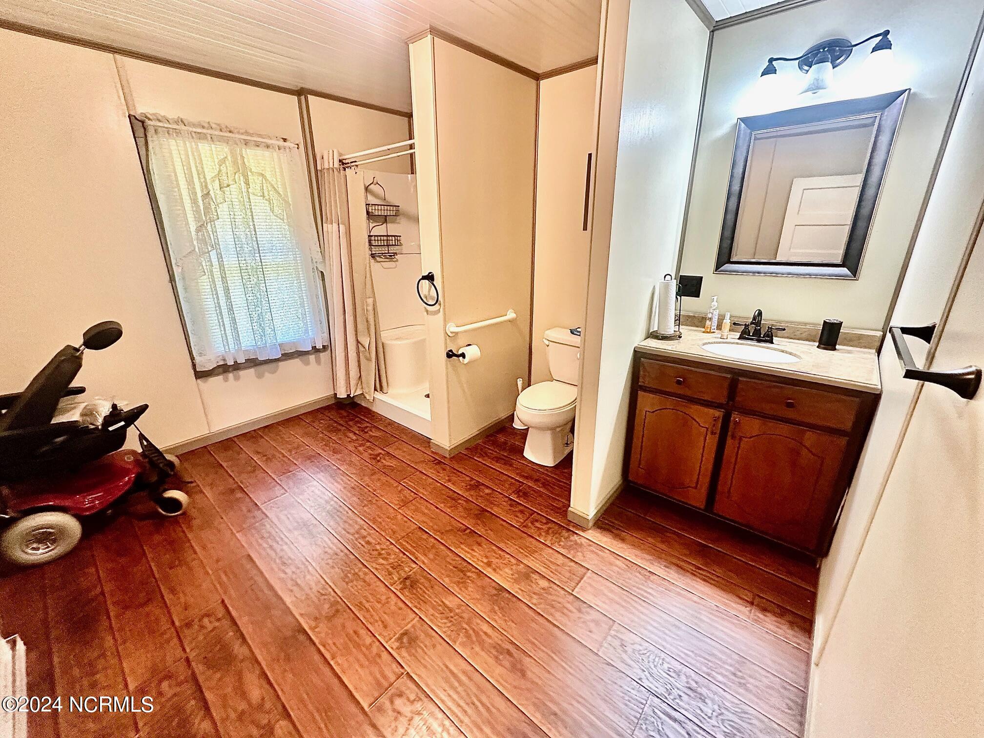 110 E Railroad Street