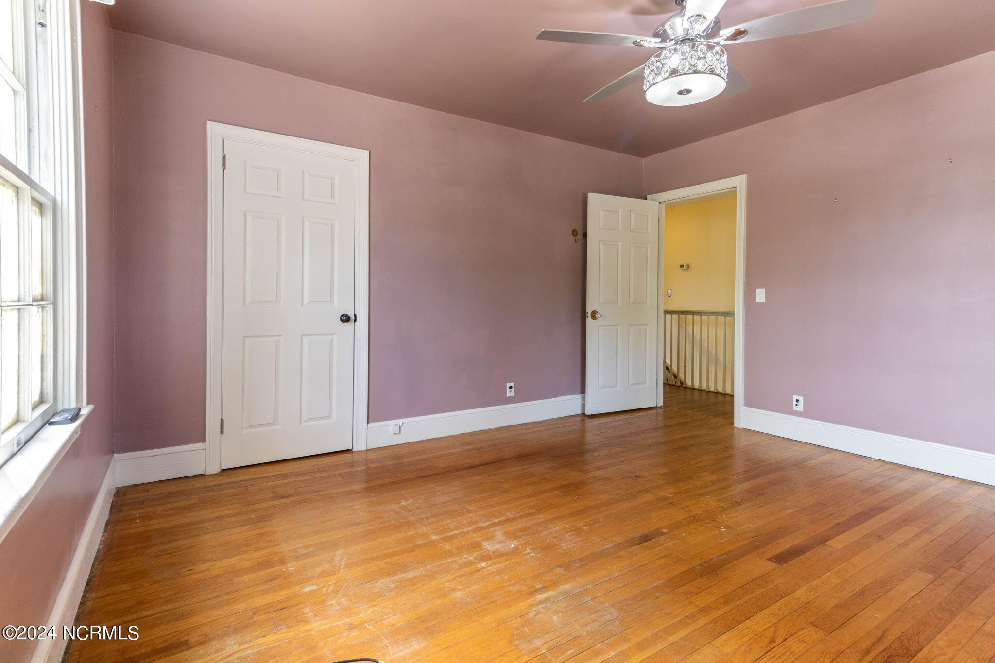 107 N Morehead Street