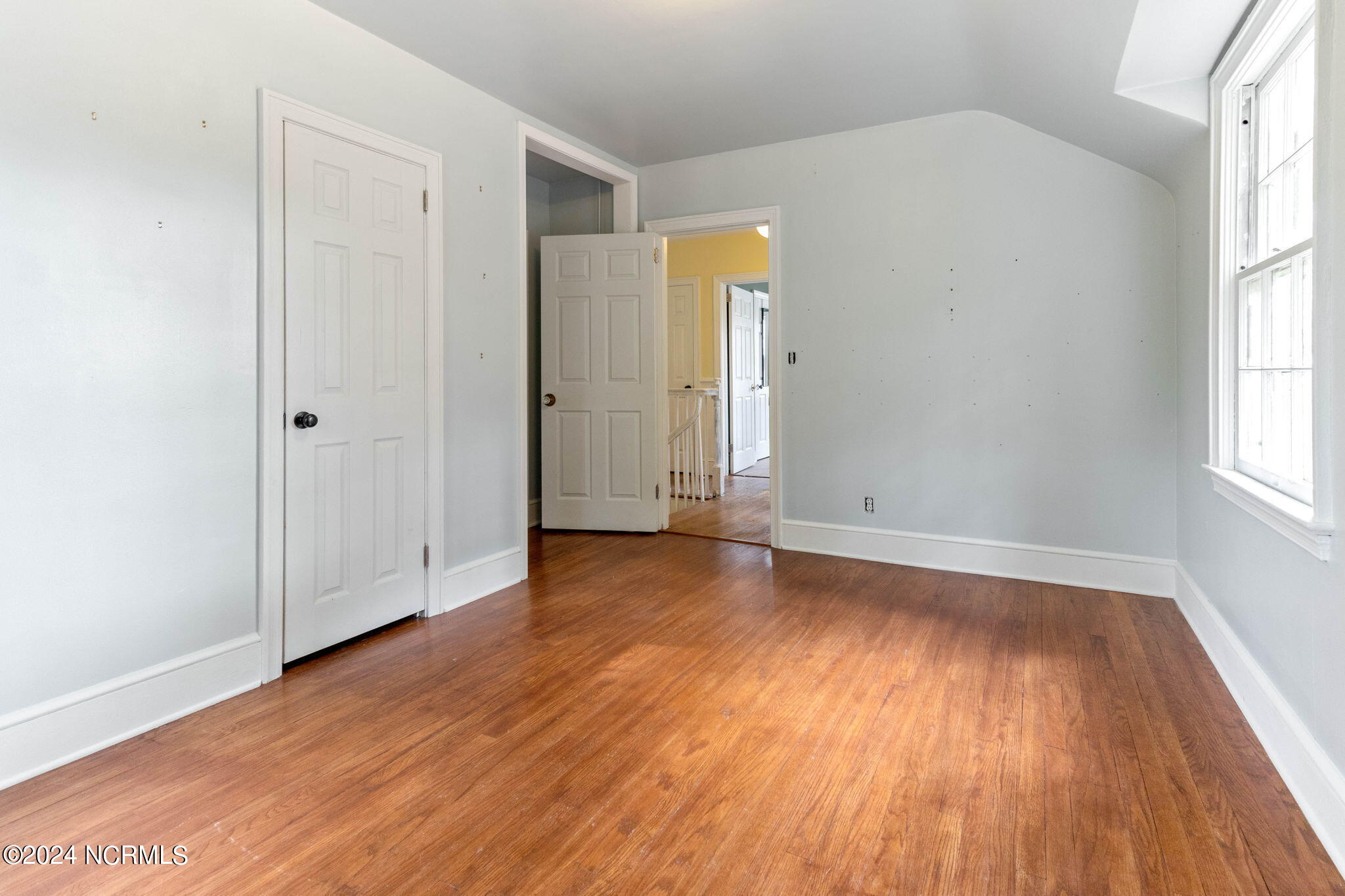 107 N Morehead Street