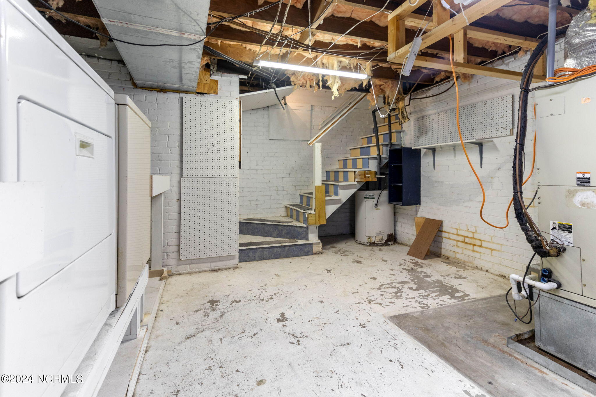 107 N Morehead Street