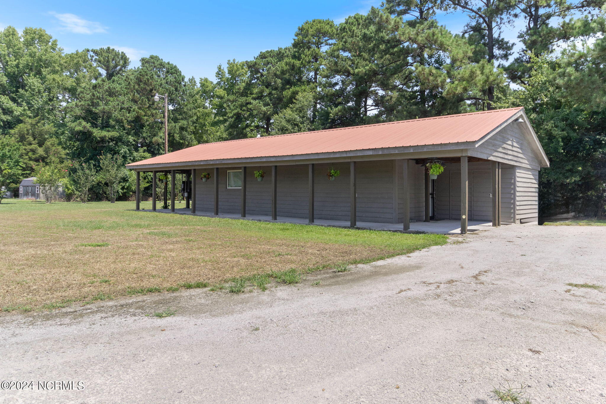 7188 N Nc 211 Highway W