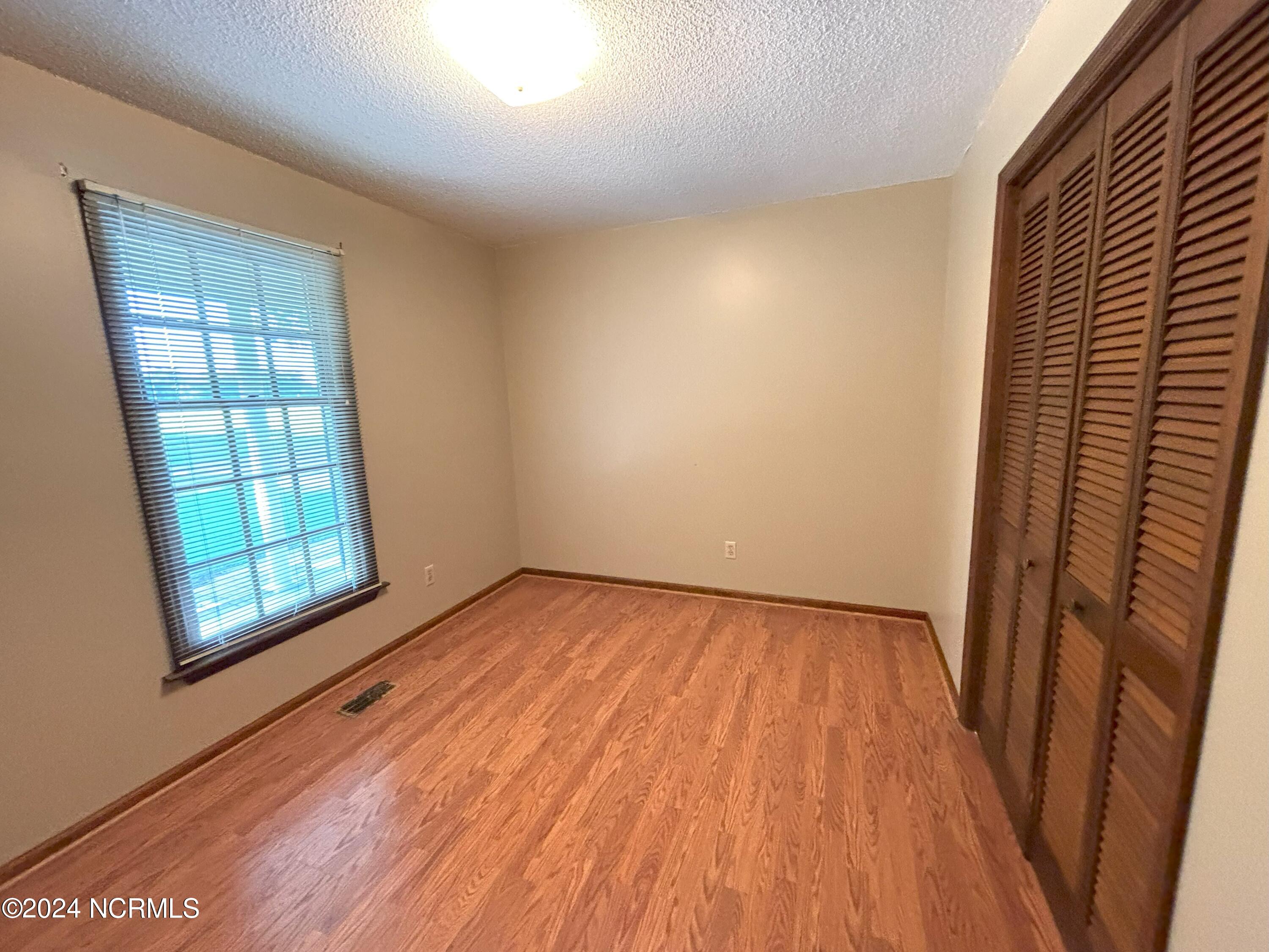 401 Eastway Avenue