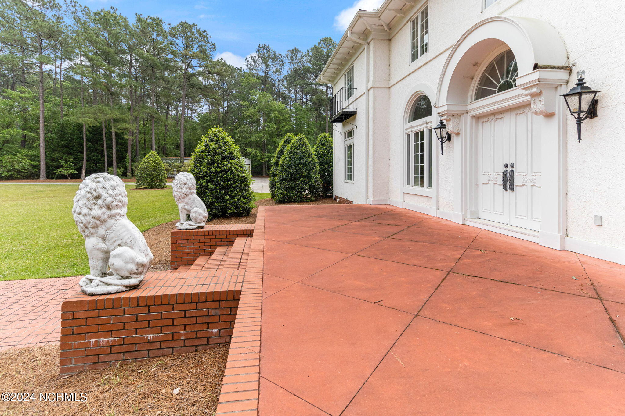 1096 Martin Gourd Road