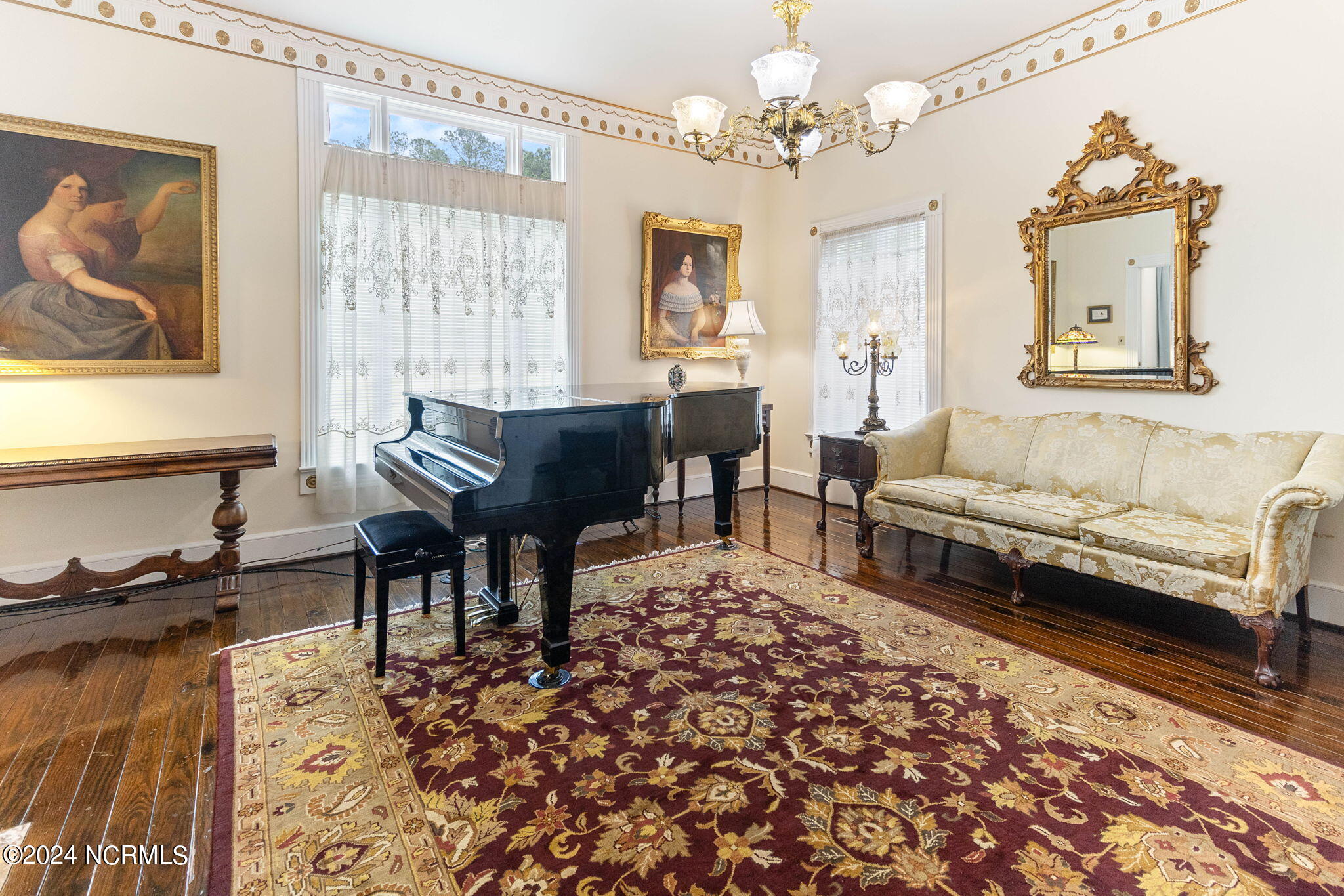 1096 Martin Gourd Road