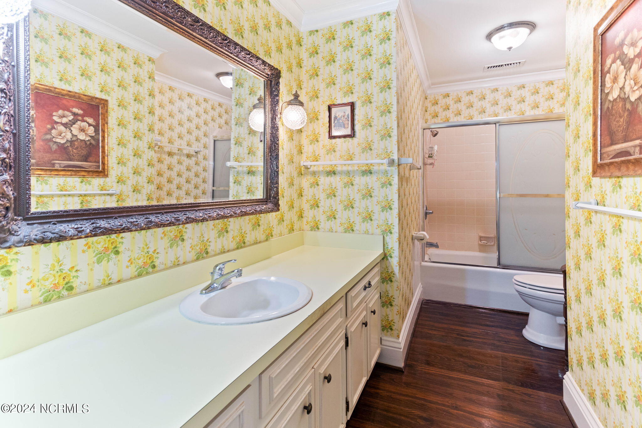 1096 Martin Gourd Road