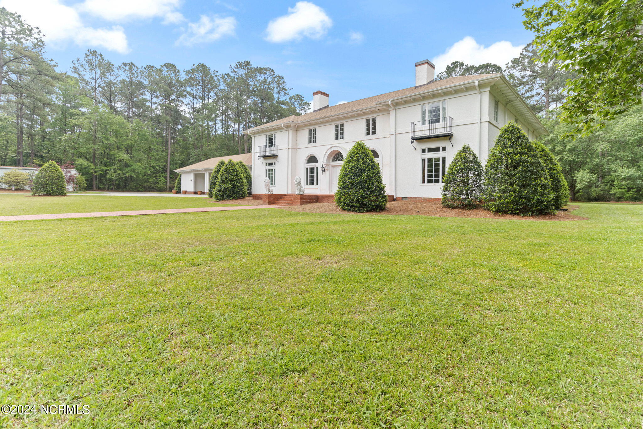 1096 Martin Gourd Road