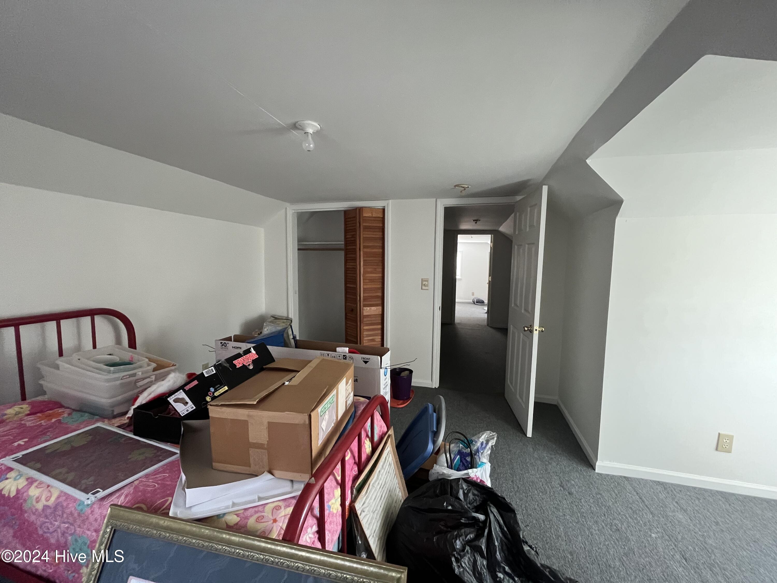 1412 Lyon Landing Road