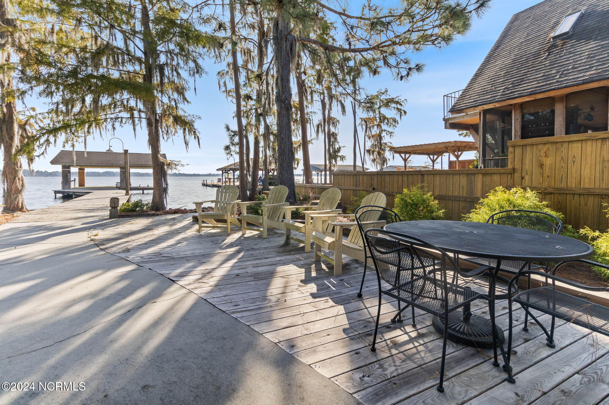 327 Turtle Cove Drive