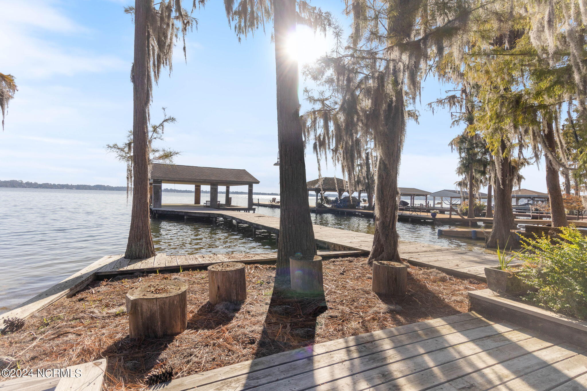 327 Turtle Cove Drive