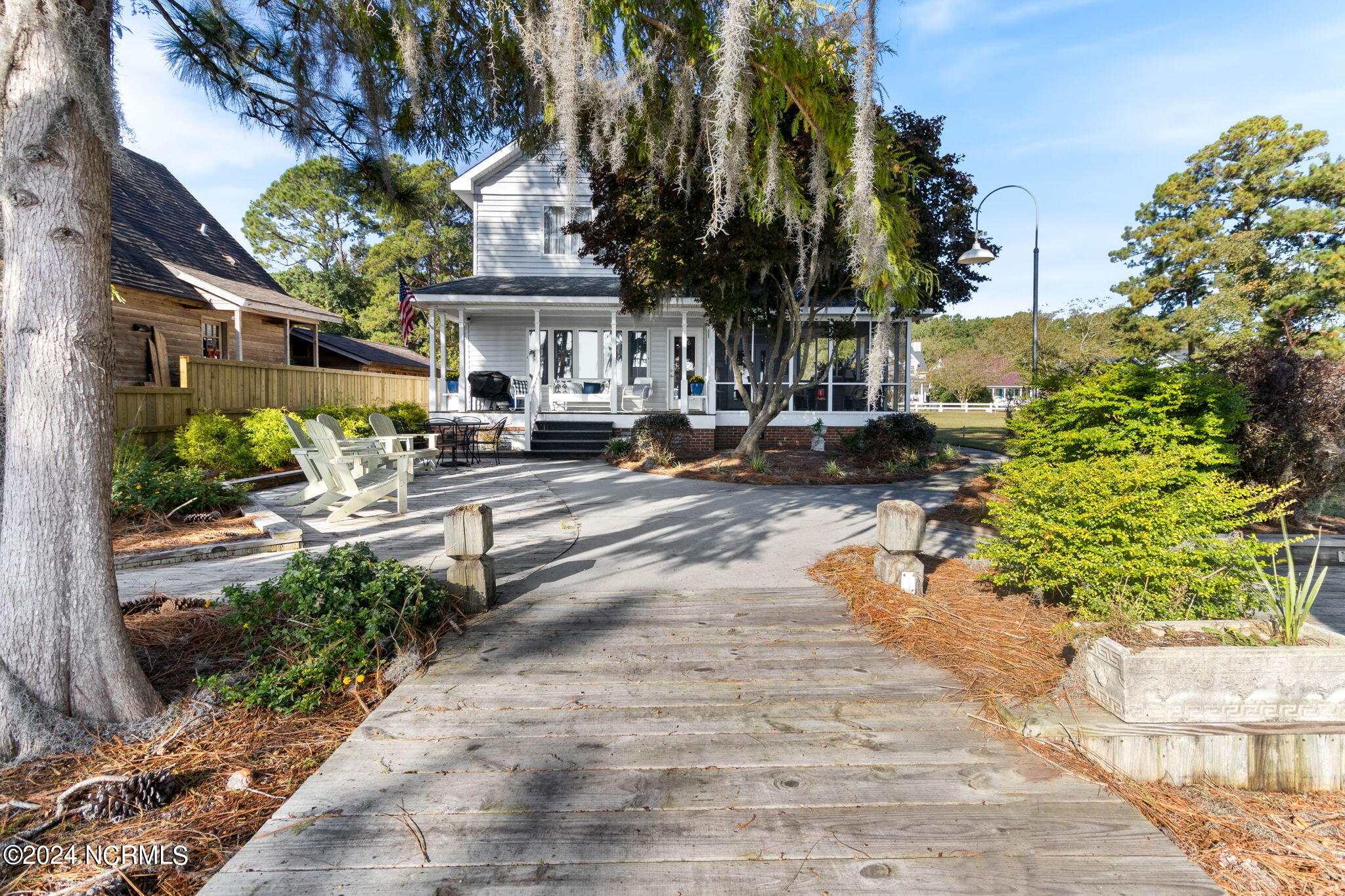 327 Turtle Cove Drive