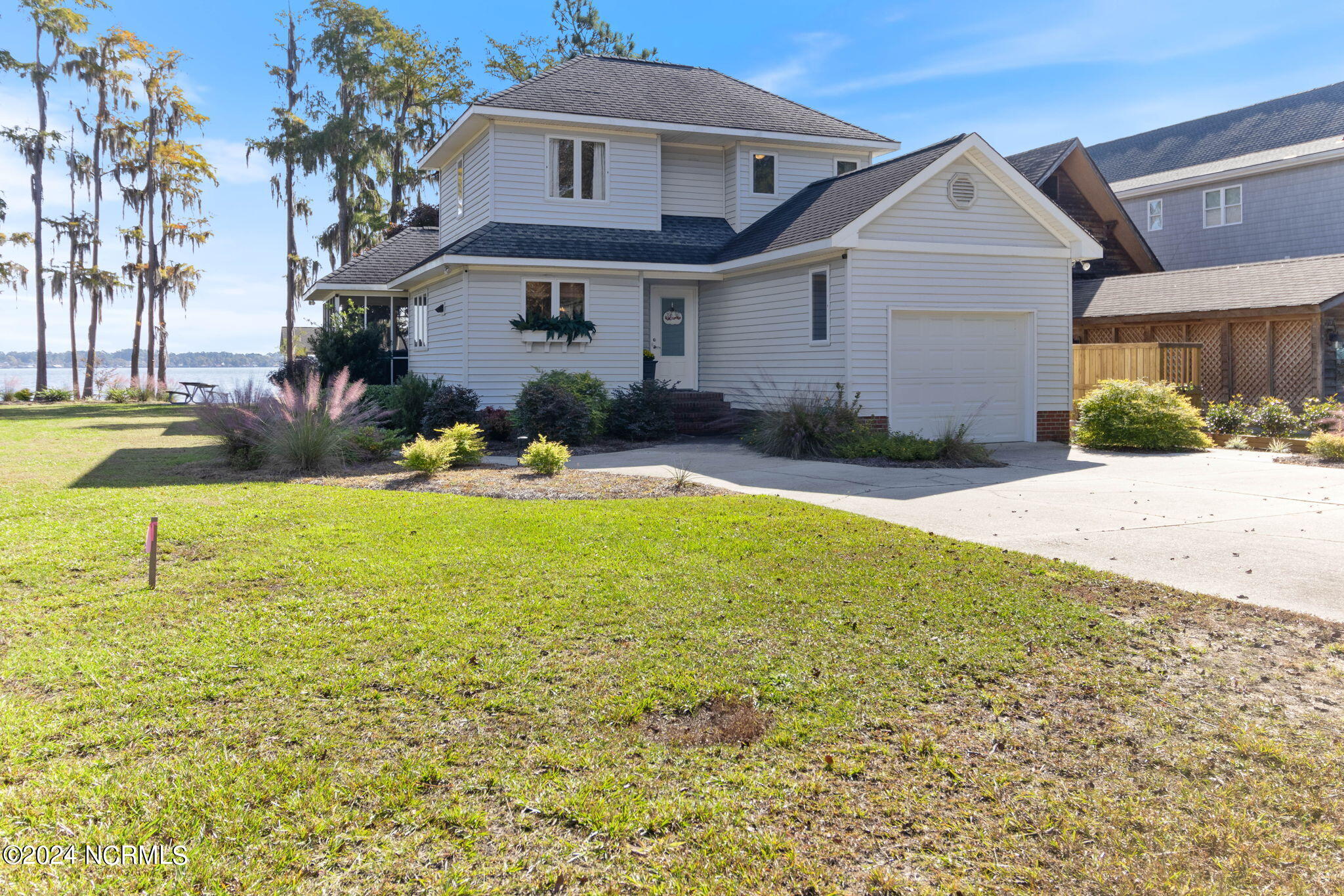 327 Turtle Cove Drive