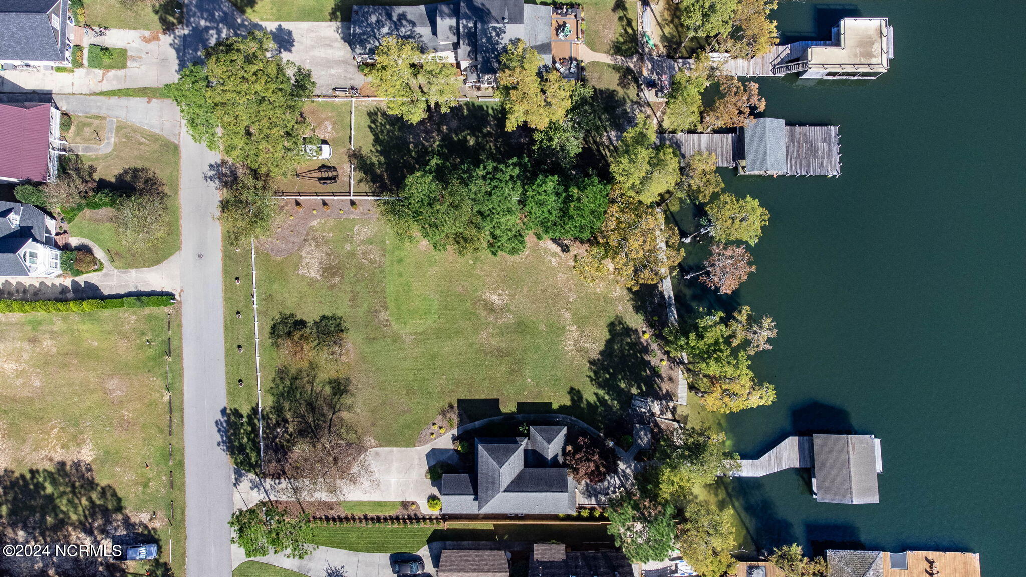 327 Turtle Cove Drive