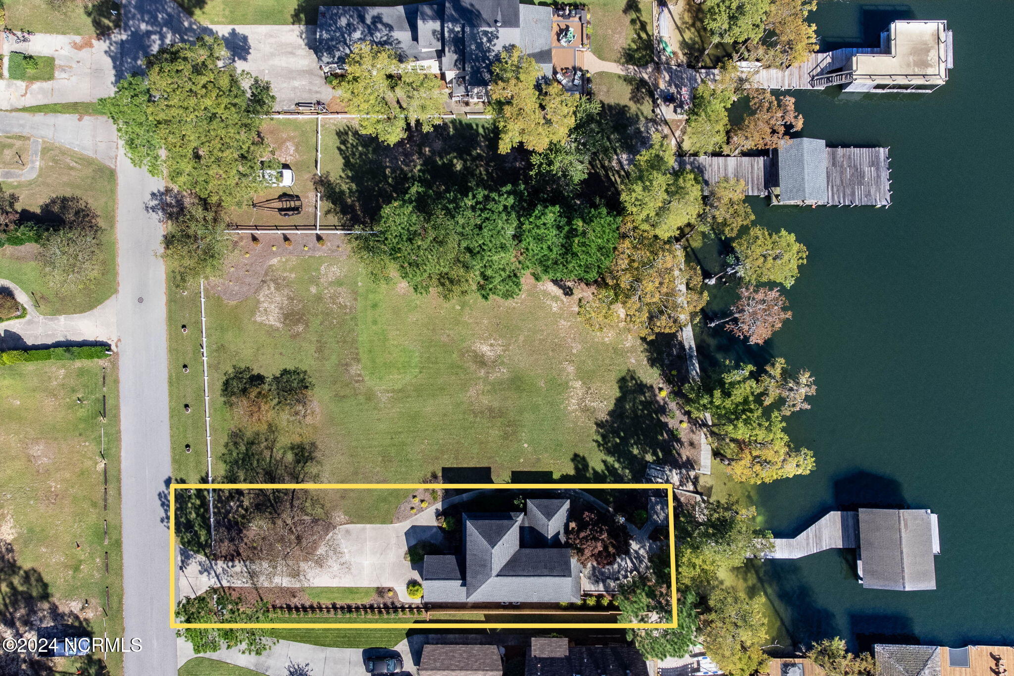 327 Turtle Cove Drive