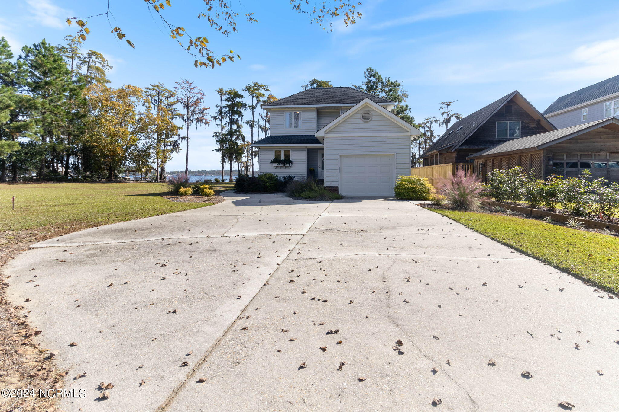 327 Turtle Cove Drive