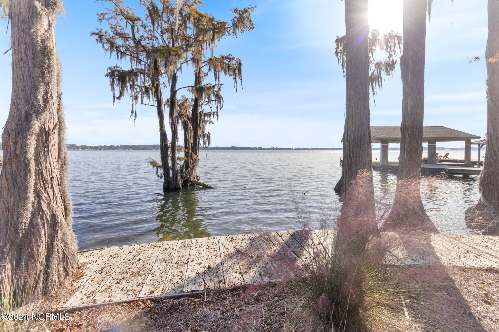 327 Turtle Cove Drive