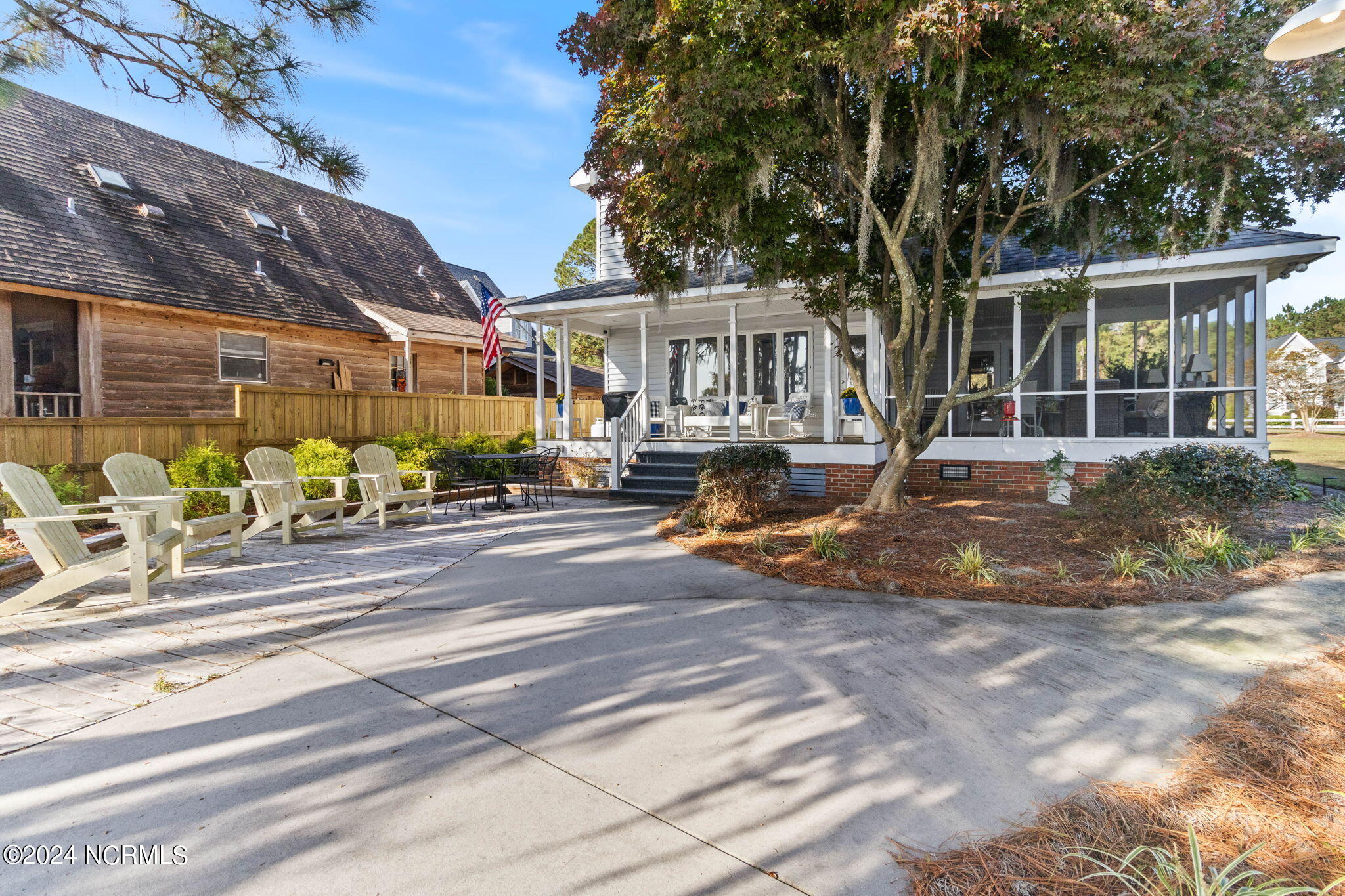 327 Turtle Cove Drive