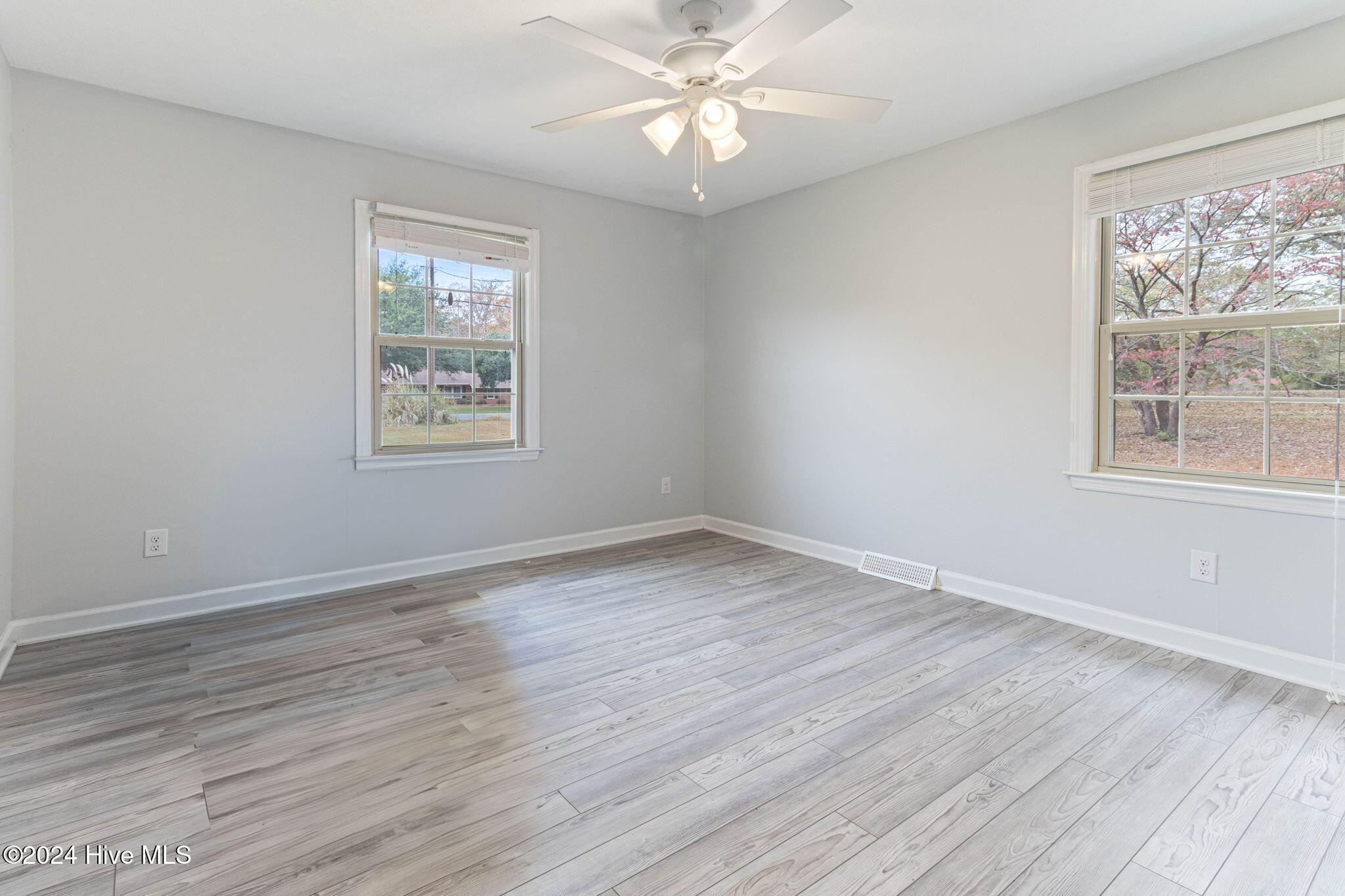 498 Happy Valley Road