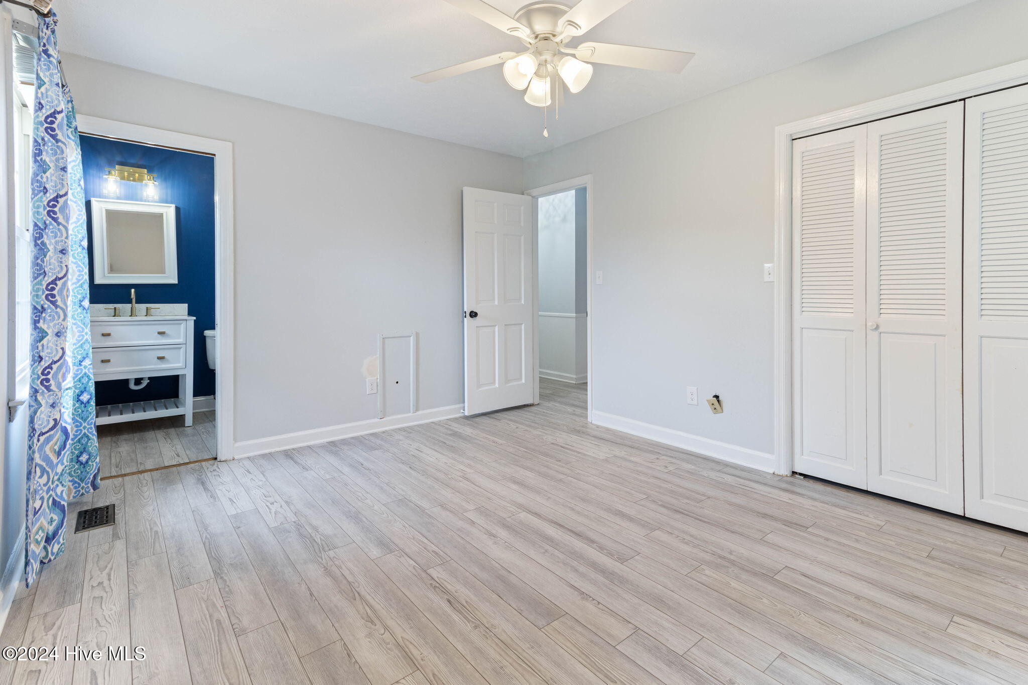 498 Happy Valley Road