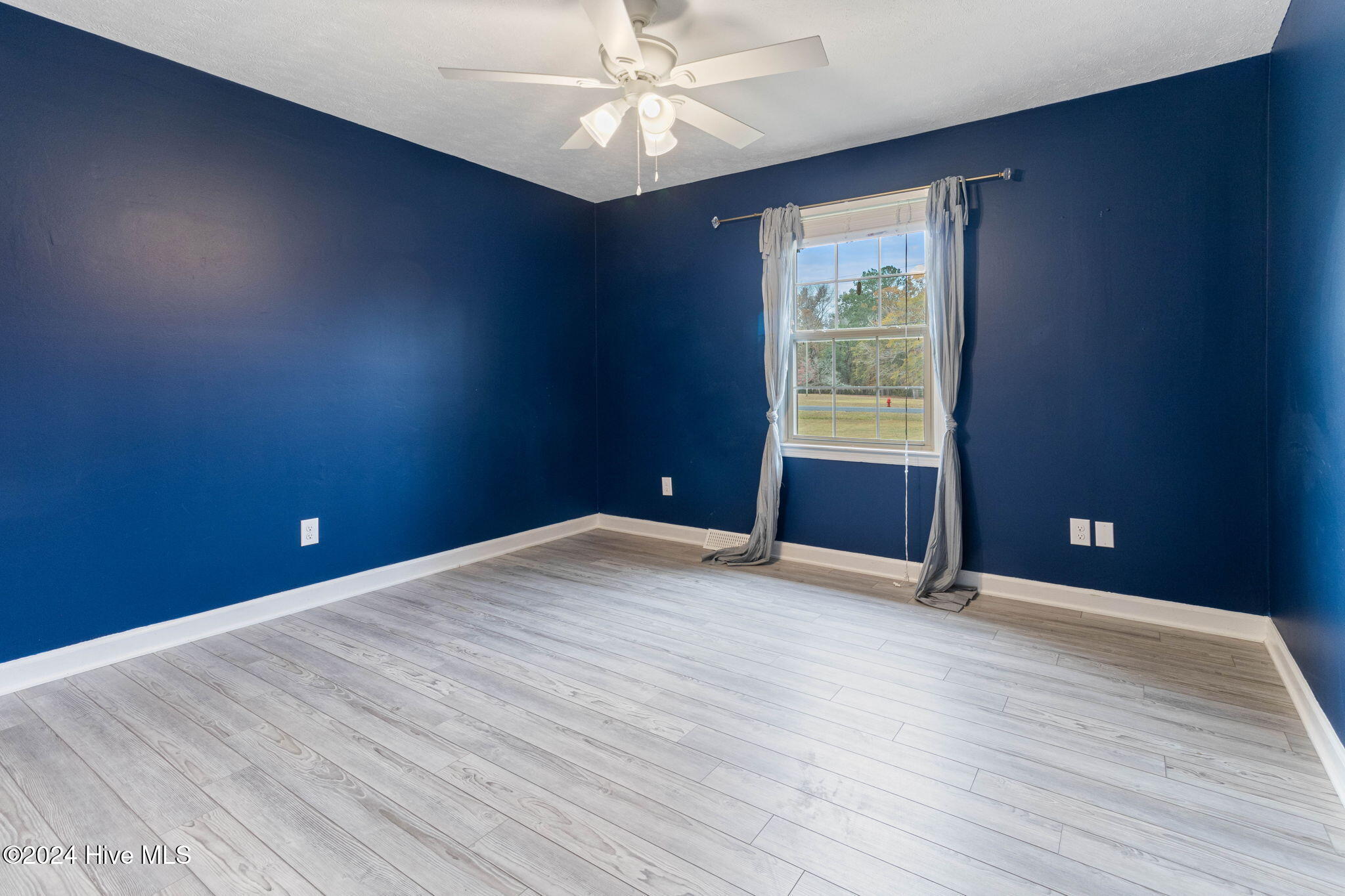 498 Happy Valley Road