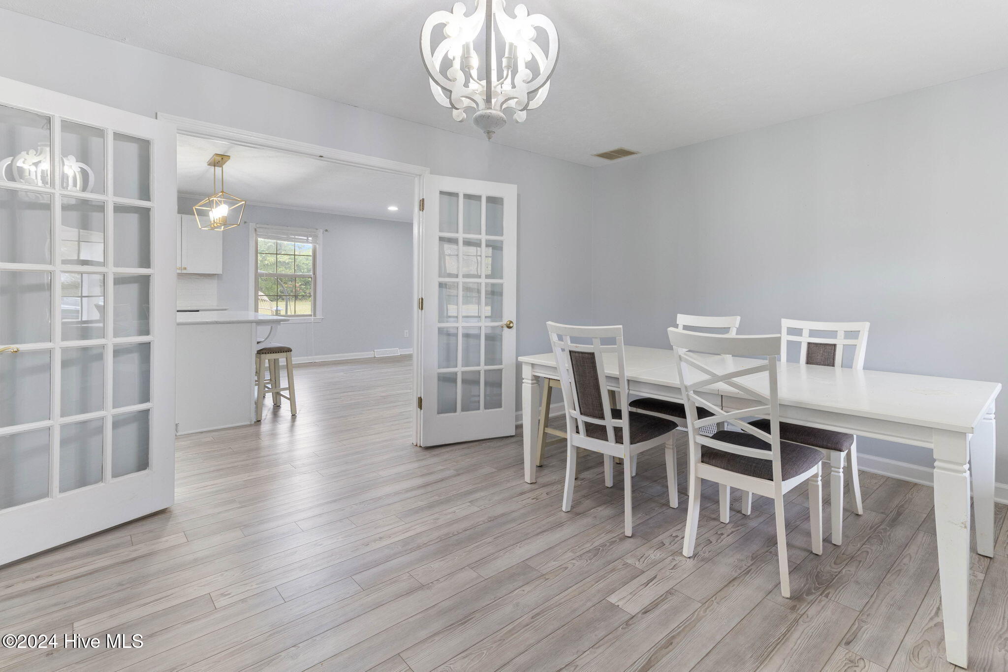 498 Happy Valley Road