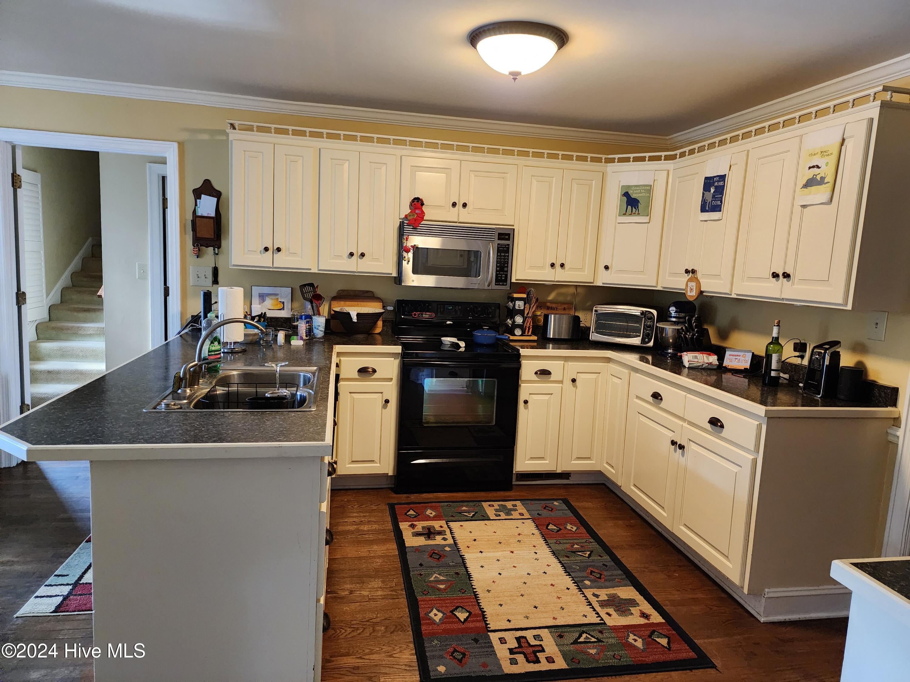 528 Ole Farm Trail
