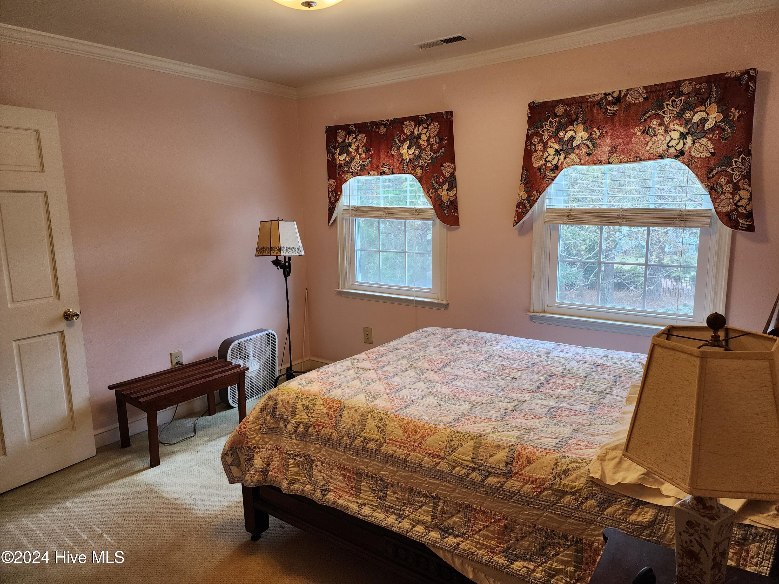528 Ole Farm Trail
