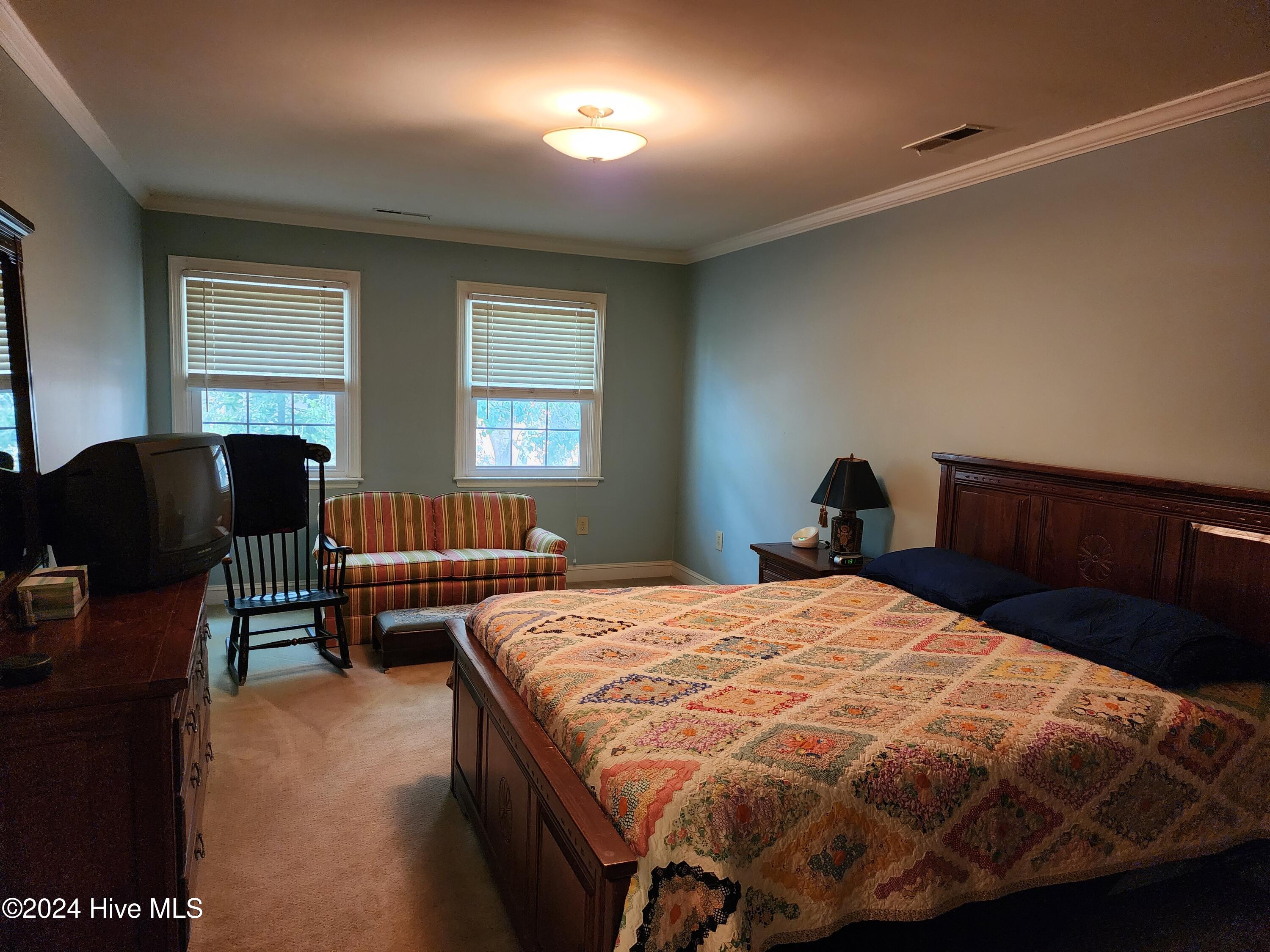 528 Ole Farm Trail