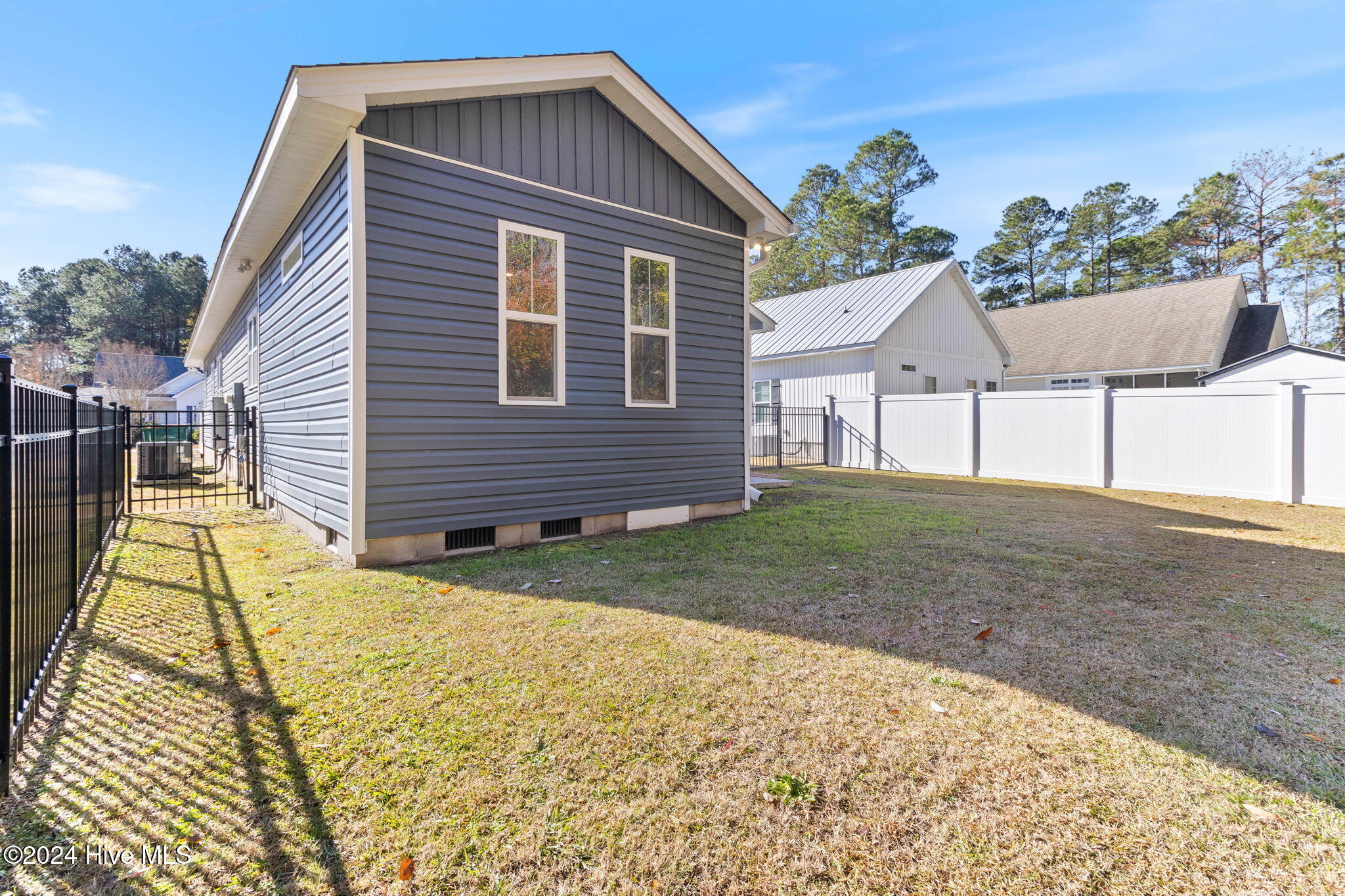 347 Grays Lane