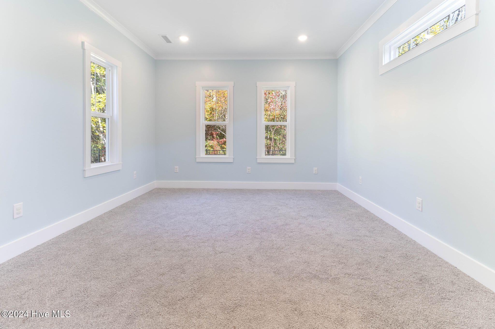 347 Grays Lane