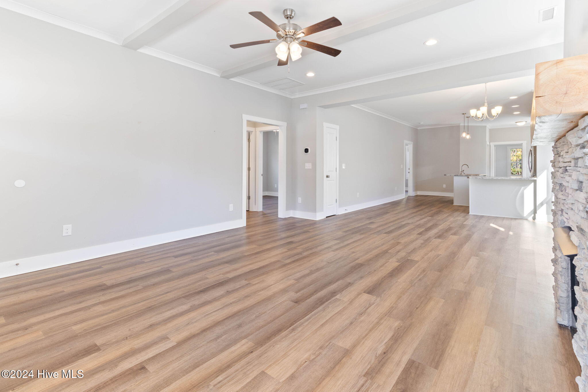 347 Grays Lane