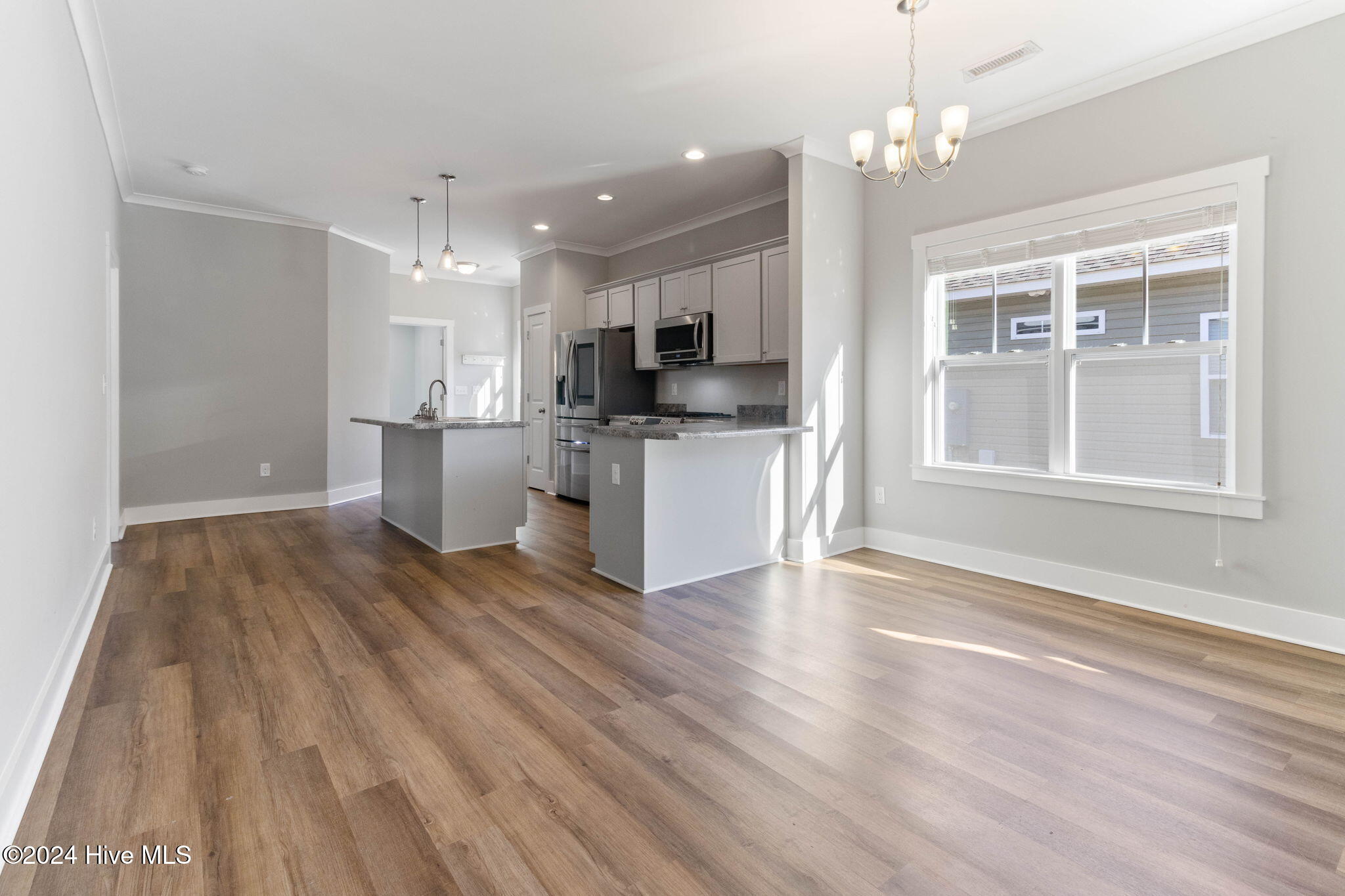 347 Grays Lane